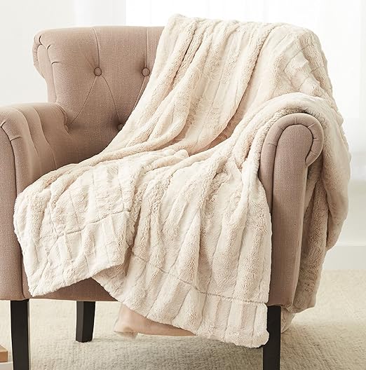 Amazon Com Pinzon Faux Fur Throw Blanket 63 X 87 Inch Ivory