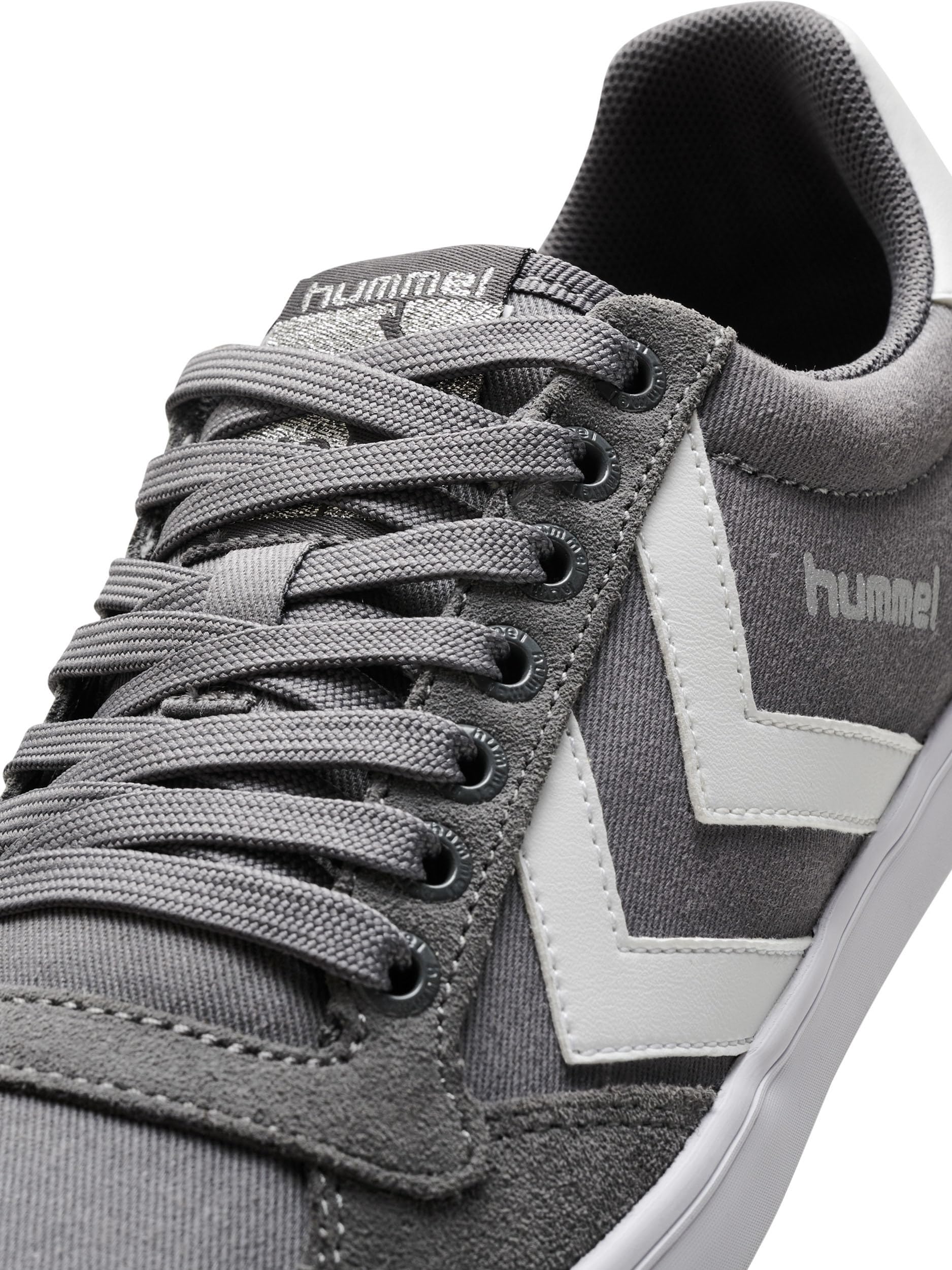 hummel Unisex Slimmer Stadil Low Sneaker, White/Grey, Size 45 3