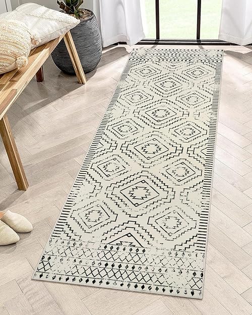 Wonnitar Moroccan Washable 2x6 Runner Rug for Hallways, Non-Skid Carpet Runners for Kitchen, Boho Farmhouse White Non-Shedding Laundry Room Throw Mat for Bathroom Closet Bedroom (Beige,2'x6')