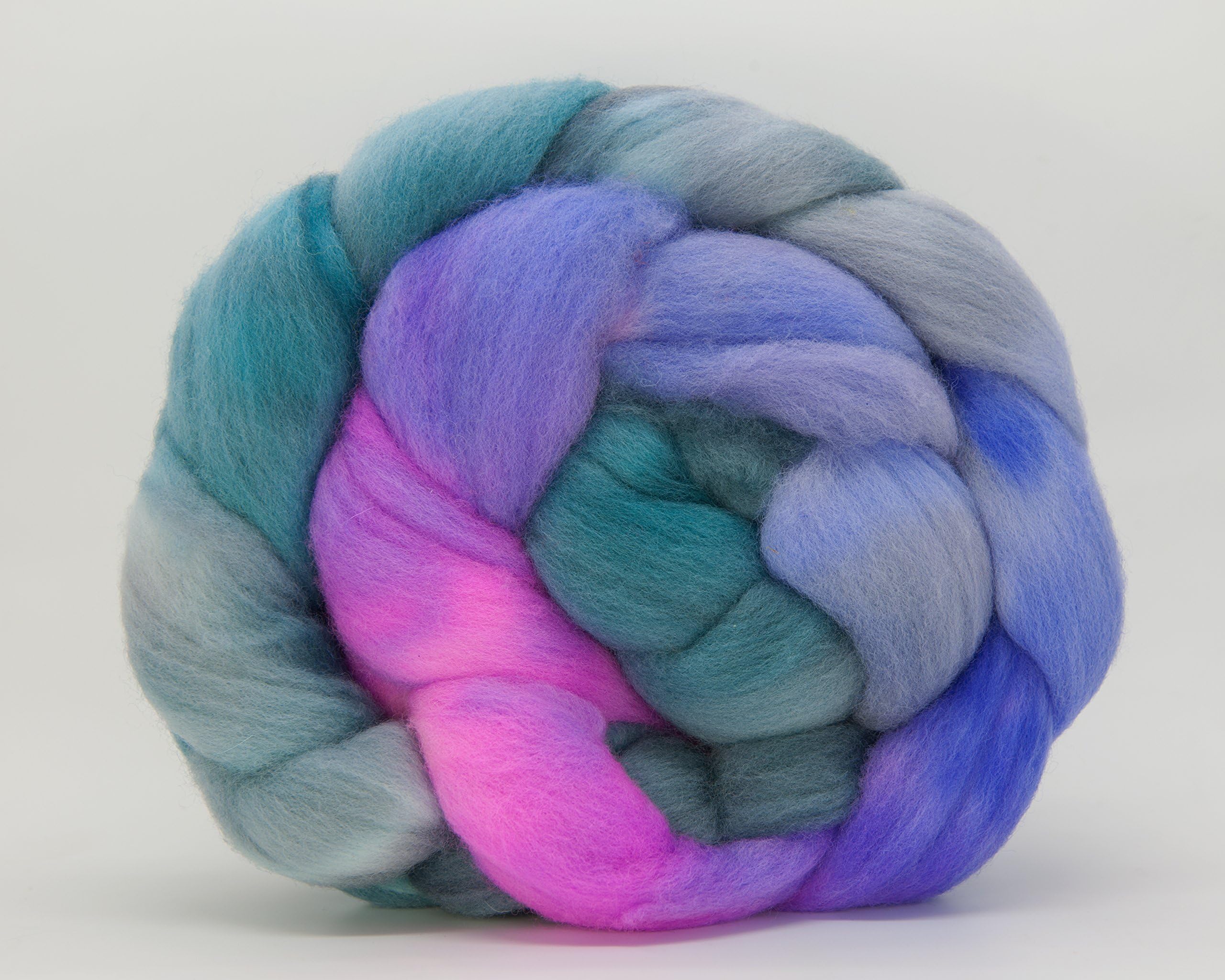 Kim Dyes Yarn Hand-Dyed Gradient Spinning Fiber (Organic Polwarth, City of Blinding Lights Gradient)