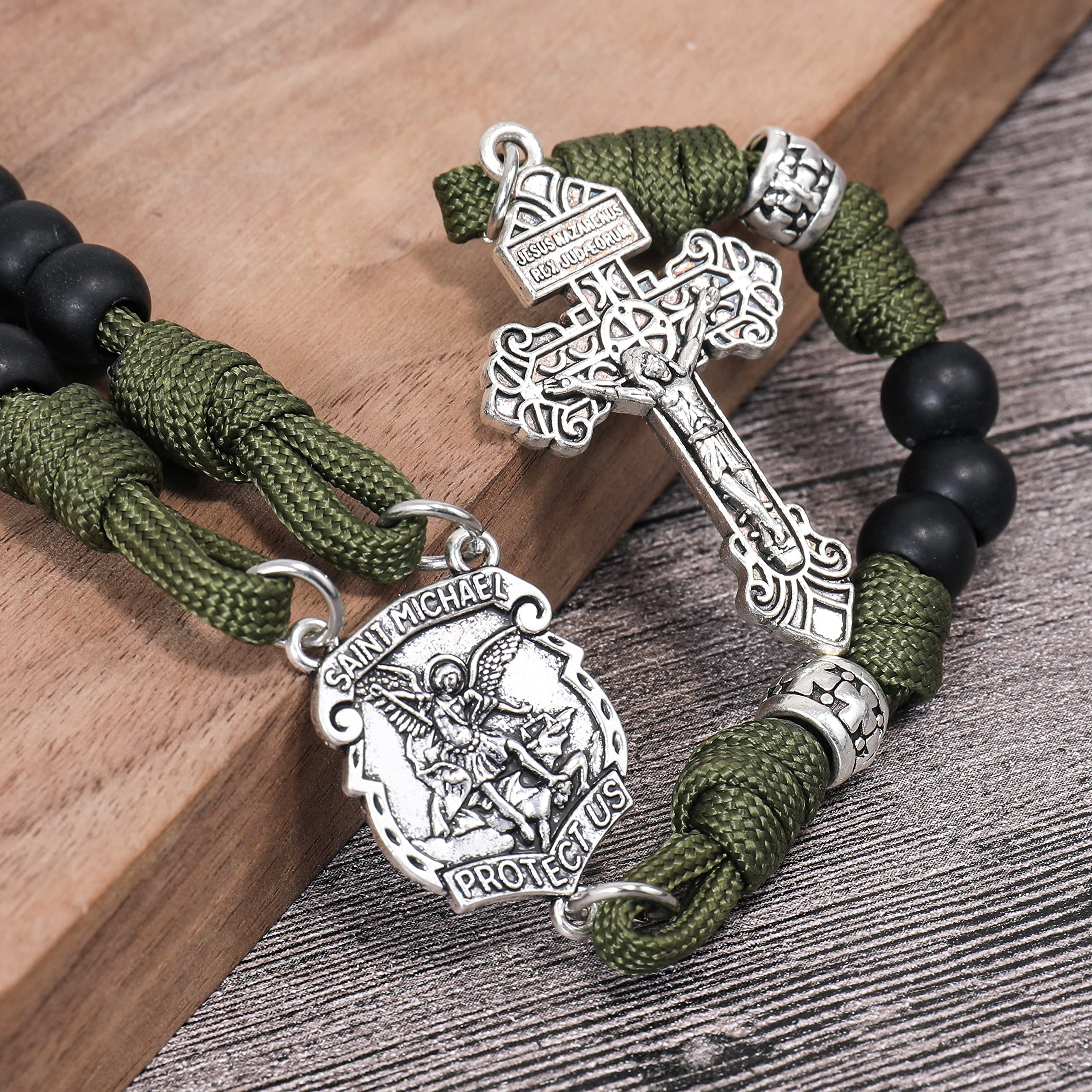 Chapelet Collier Saint Michel En Paracorde - Robustesse Et Élégance Au Quotidien