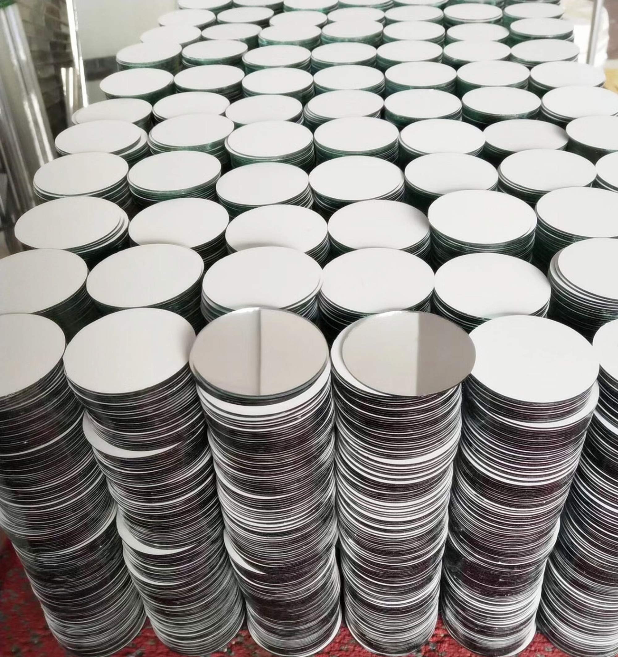 Photo 1 of 2CM /0.78inch Tiny Round Glass Mirror Circles, Real Glass Round Mirror for Crafts, Traveling, Framing, Decoration, and DIY Projects (Silver Mirror, 2.0CM Dia)