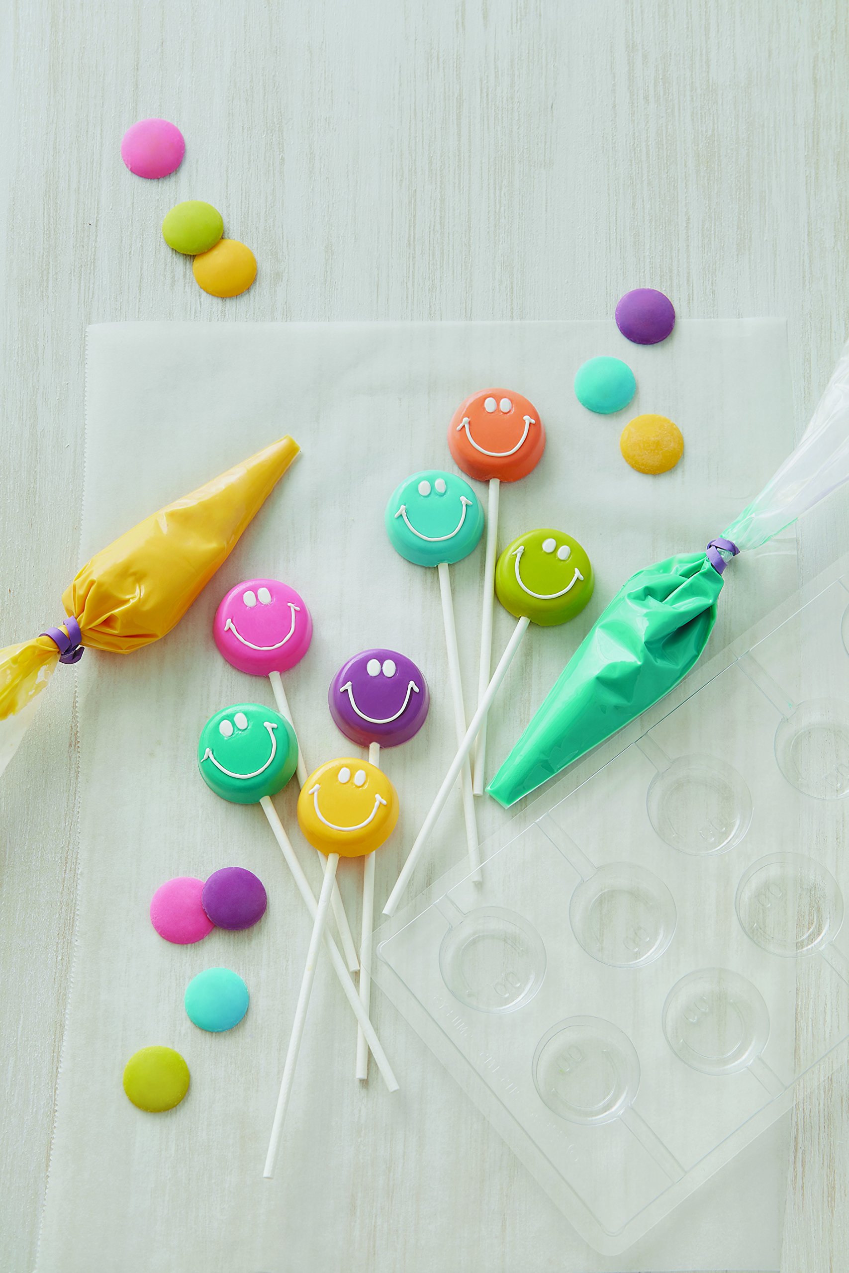 Mua Wilton Candy Decorating Primary Colors Set, 1 oz. trên Amazon Mỹ