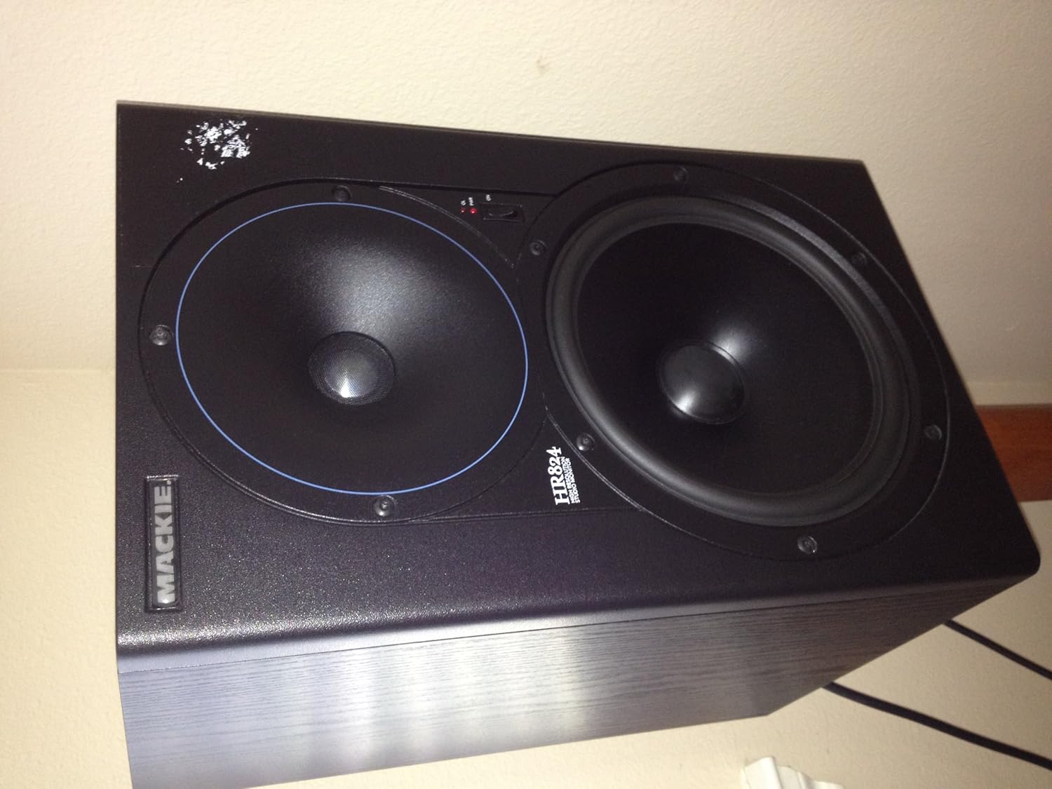 mackie hr824 woofer