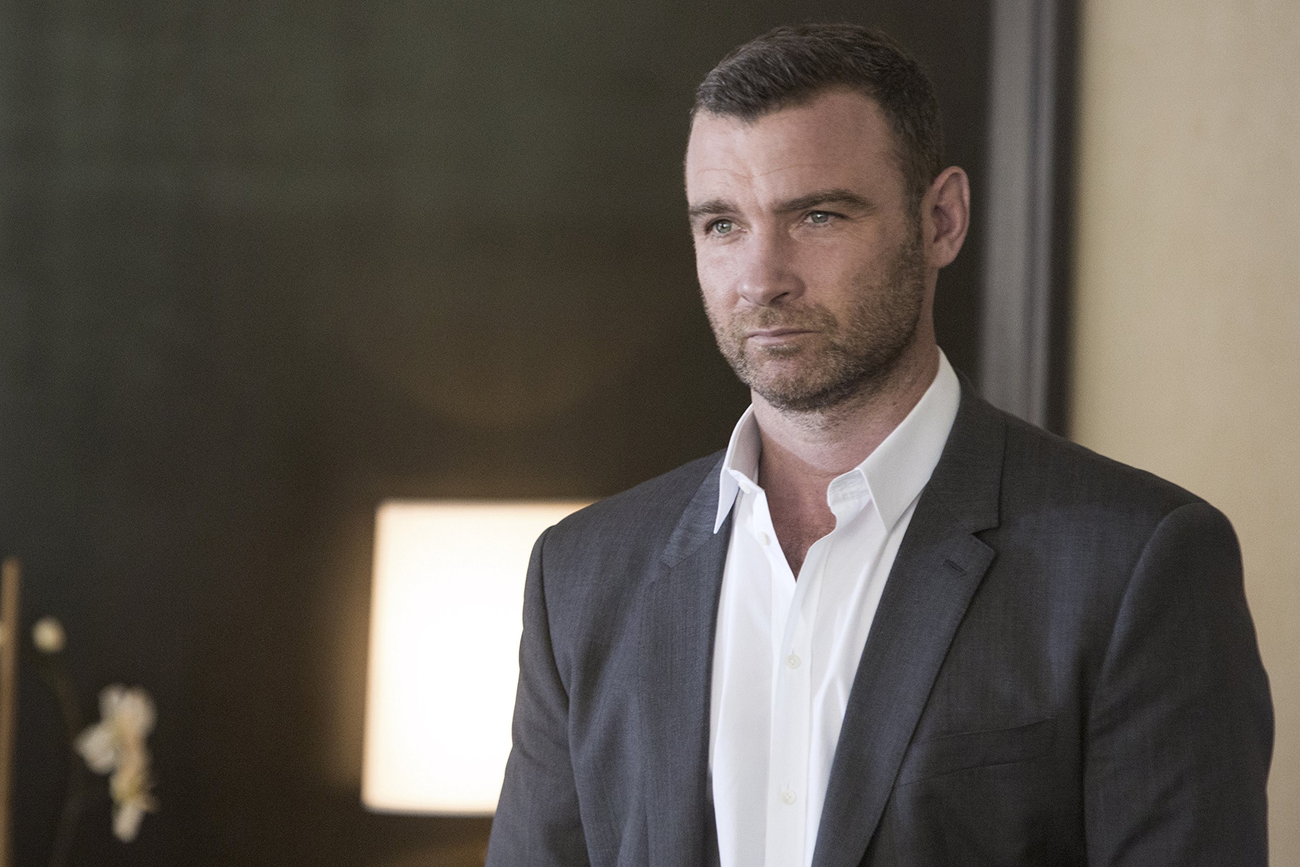 Can i watch ray donovan on amazon prime Clearance