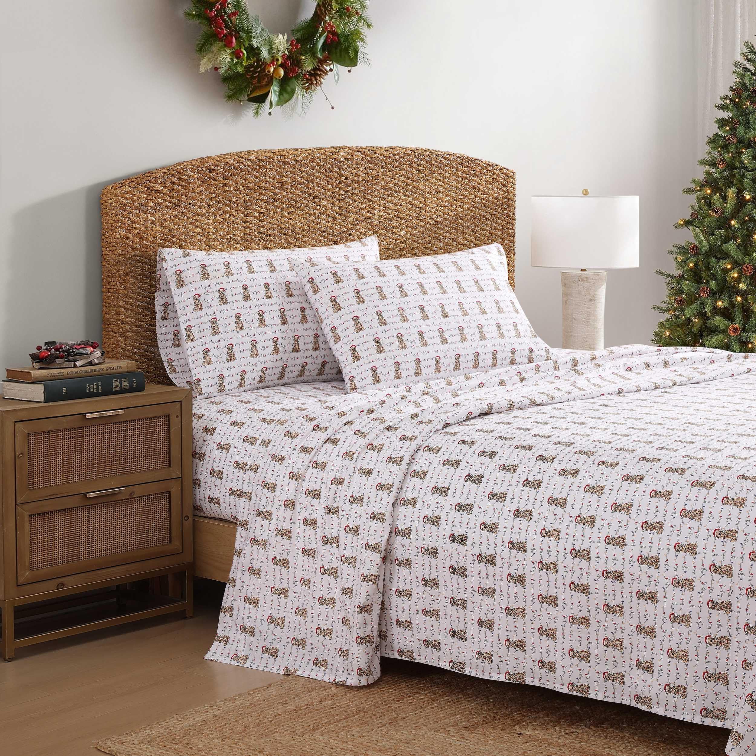 Tommy Bahama - Queen Size Sheet Set, Crisp & Cool Cotton Percale Bedding with a Smooth Lightweight Feel, 4 Piece Holiday Bed Sheets with Matching Pillowcases (Wrapped Up Red) Image