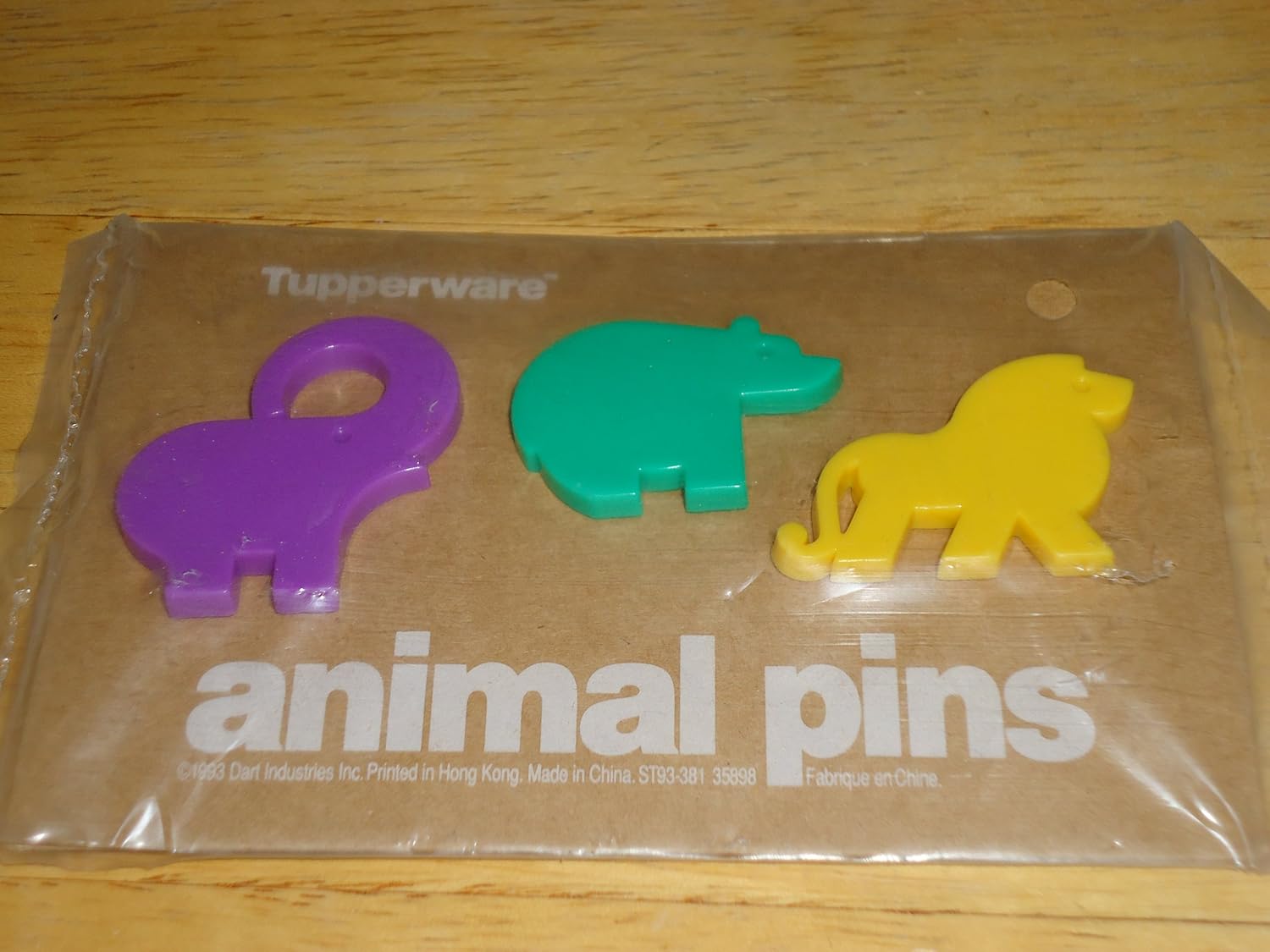 tupperware elephant toy