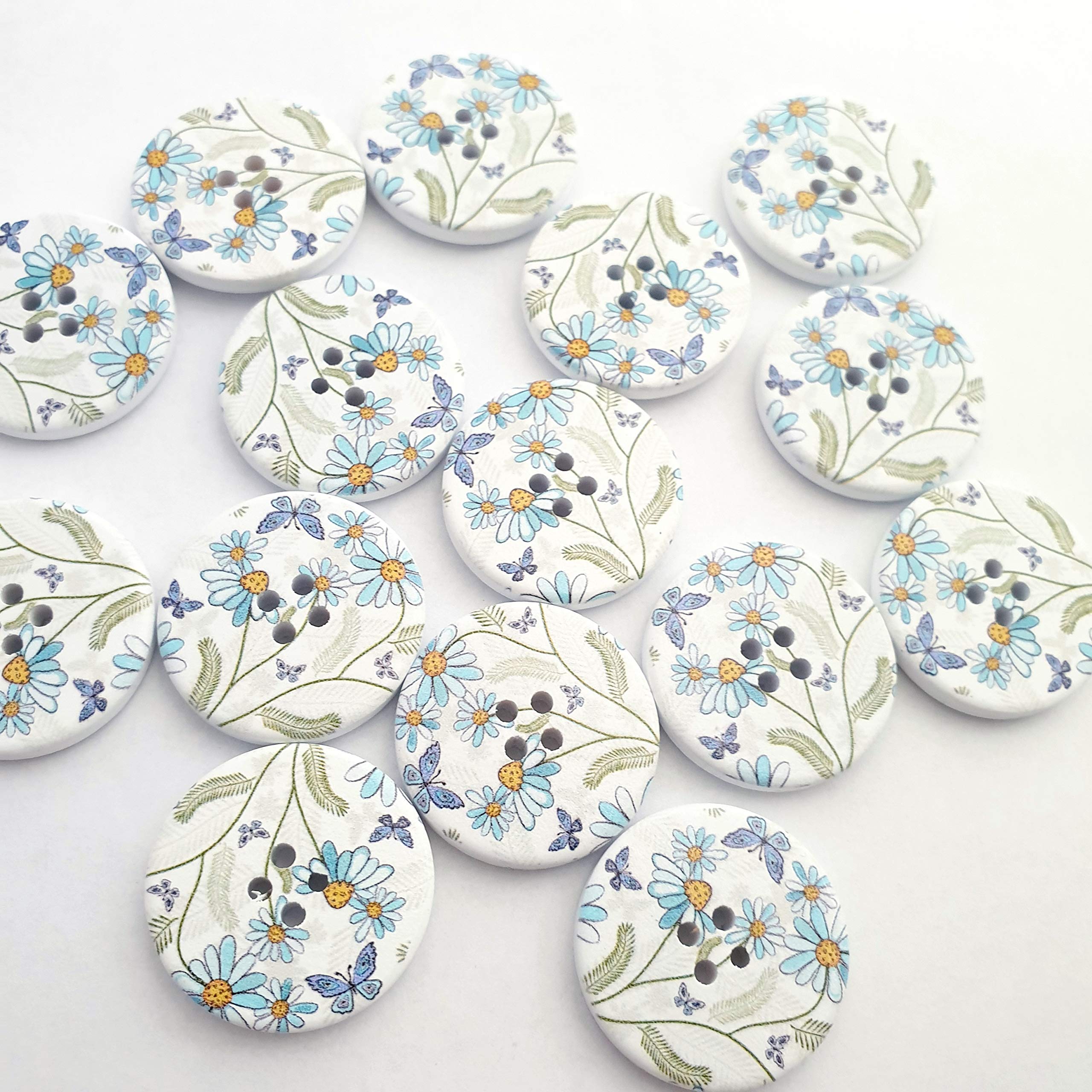 MajorCrafts® 16pcs 30mm Blue and White Spring Flower Design 4 Holes Sewing Wood Buttons Craft Embellishments