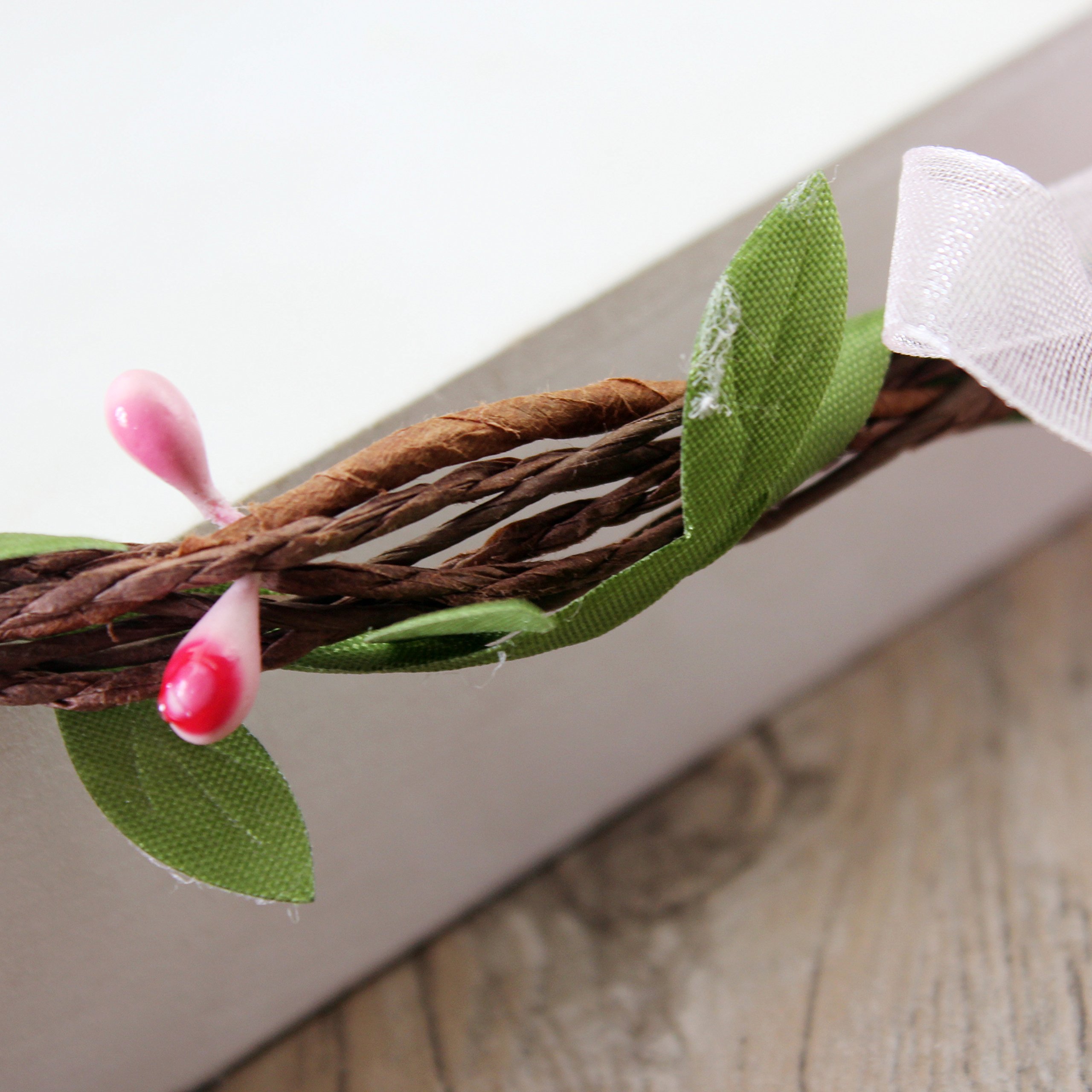 Women White & Pink Bridal Handmade Flower Crown with Adjustable Ribbon Wedding Festivals Floral Wreath Headband Floral Garland