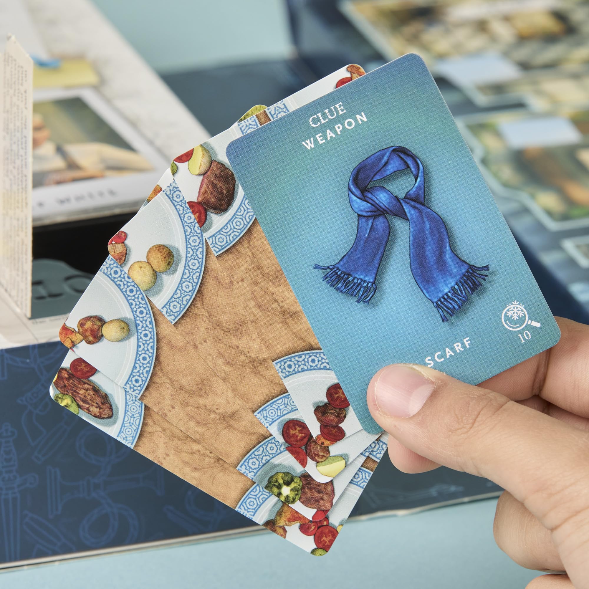 Clue Advent Calendar: Secrets Under Snowfall | 24 Days | Family Mystery Games | with 6 Winter-Themed Tokens and Surprise | Ages 10+ | 1+ Players