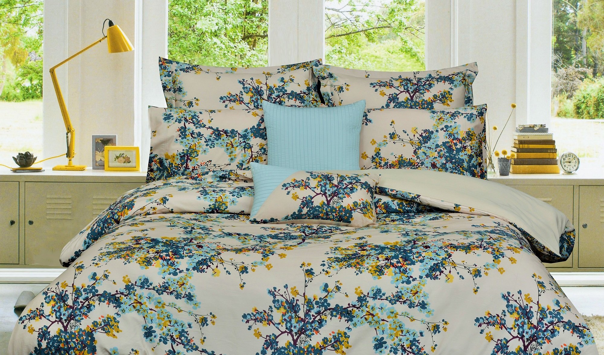 Tribeca Living Casablanca 5-Piece Cotton Floral Duvet Cover Set, King/California King