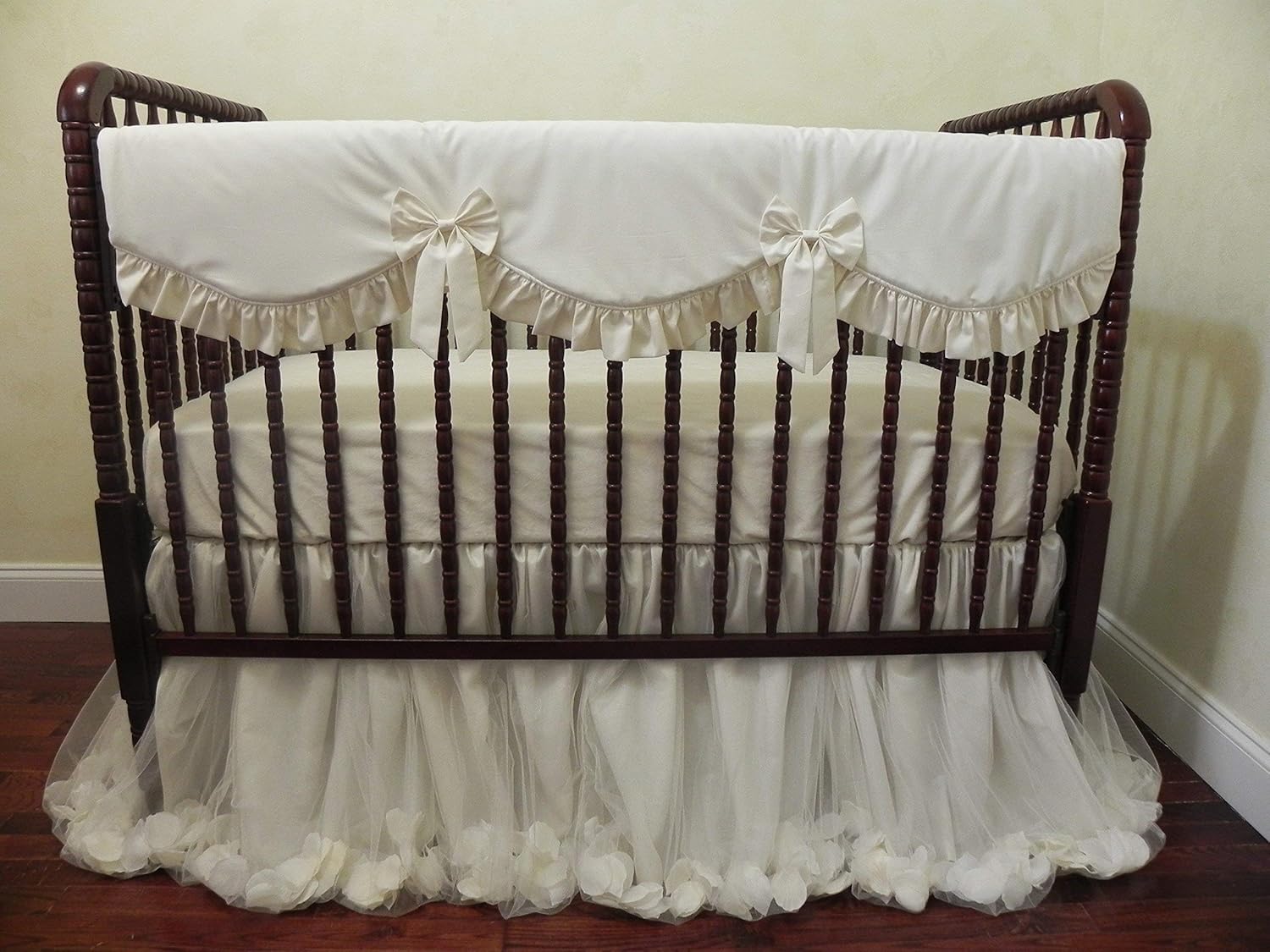 ivory crib bedding