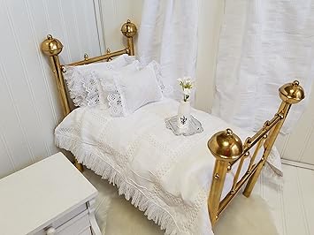 Amazon Com 18 Doll Bedding Set Fits American Girl Dolls