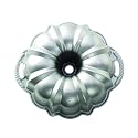 Nordic Ware Original Bundt Pan