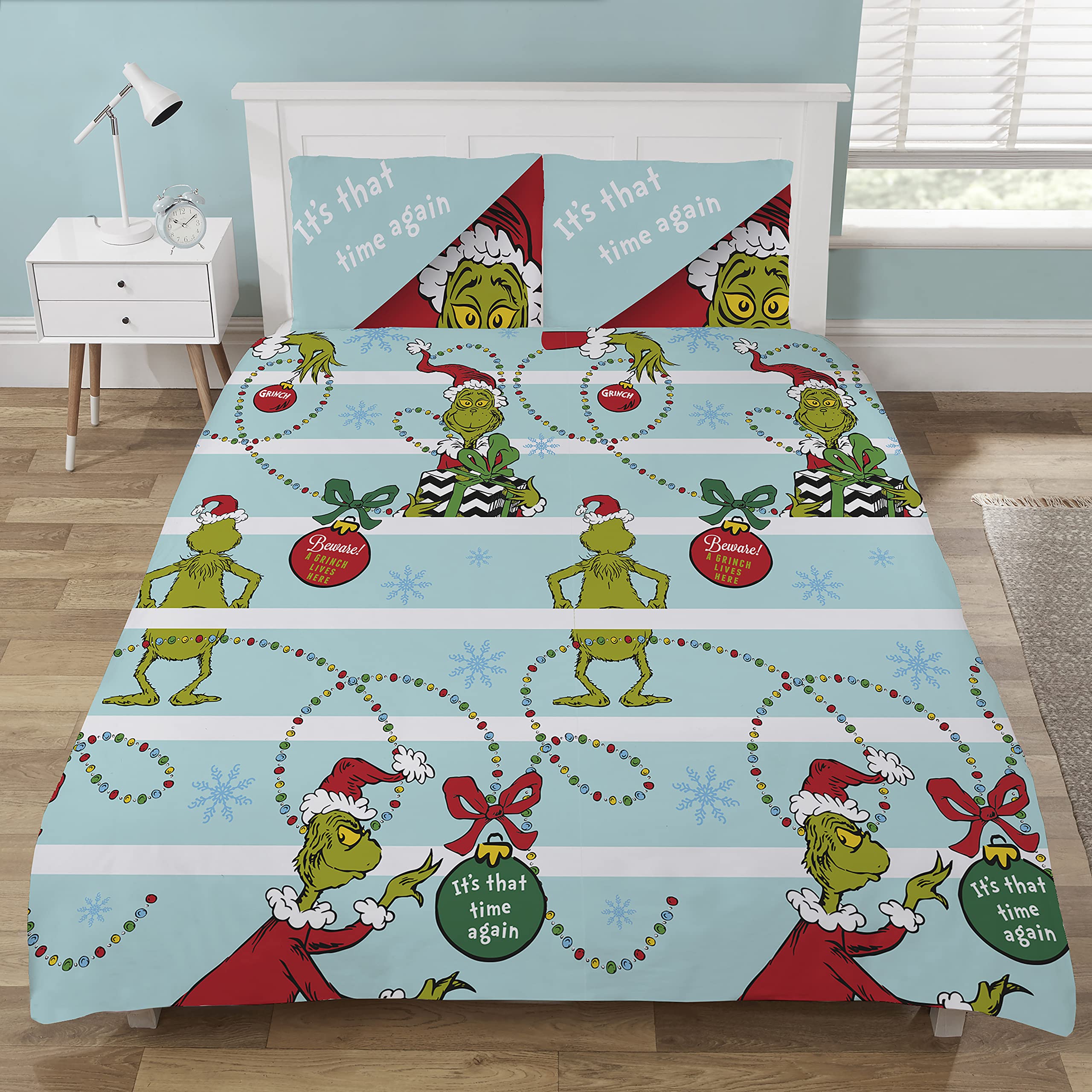 Coco Moon The Grinch Reversible Single or Double Bed Size Duvet Cover and Pillow Set for Kids Ideal Prime Gift (Double, White & Blue)
