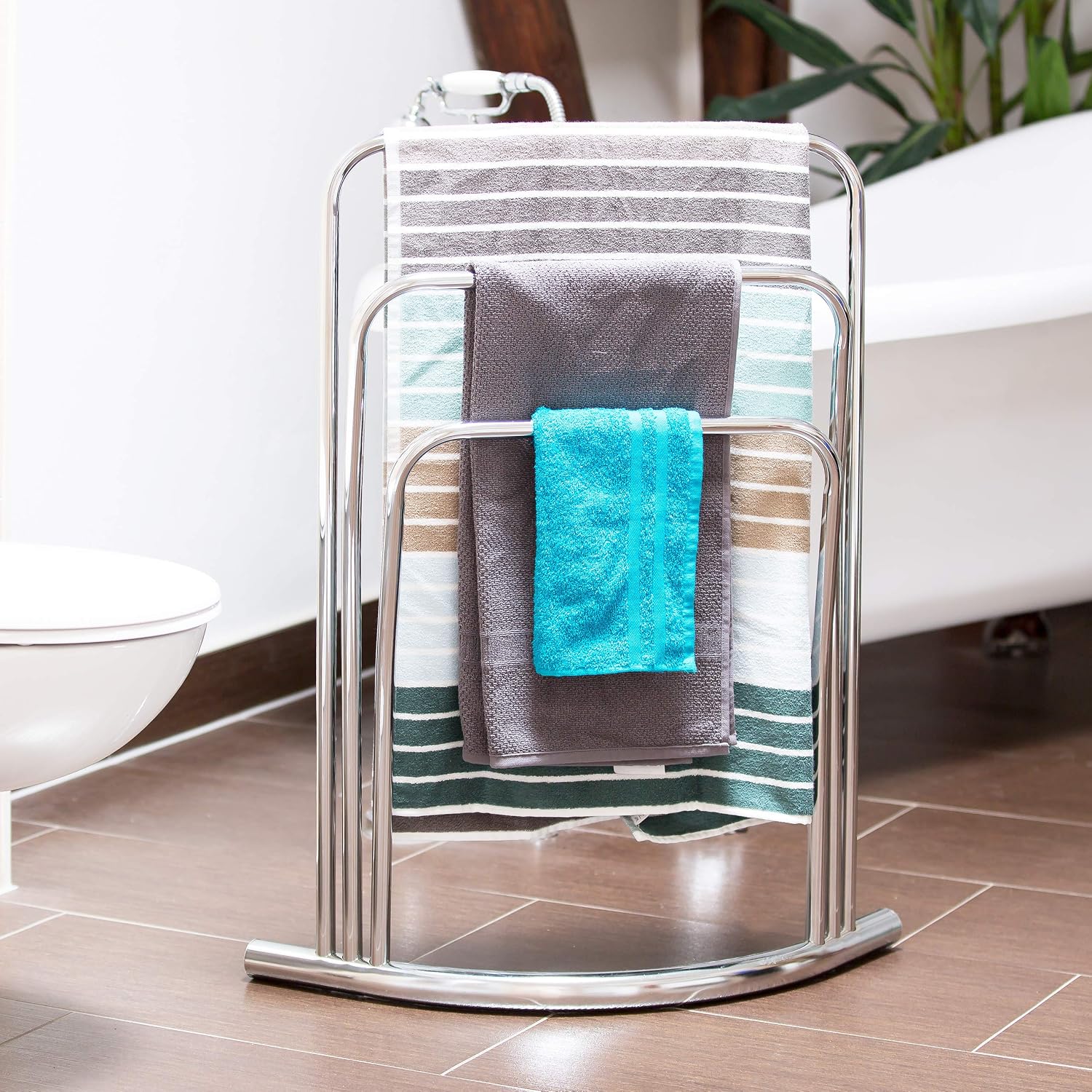 Relaxdays CURVY Towel Rack, Silver, 85 x 66 x 20 cm, Metal, 20 x 66 x 85 cm - Image 3