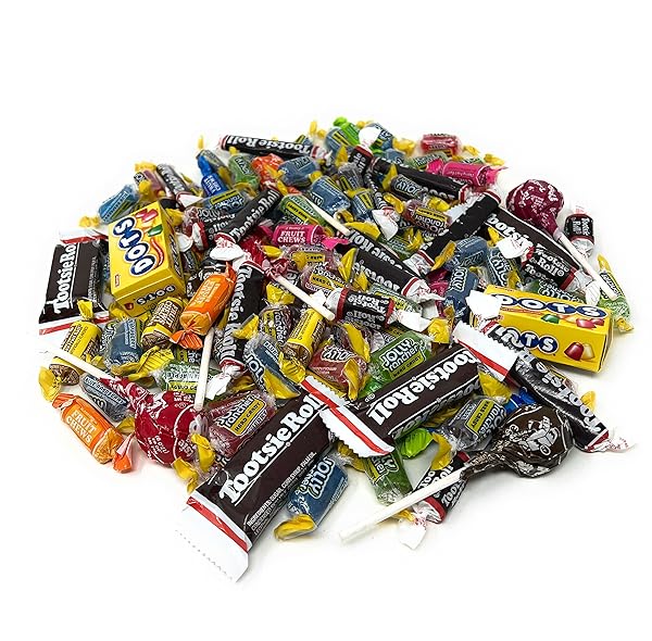 ASSORTED BULK AMERICAN CANDY 2 LB JOLLY RANCHER HARD CANDY MIX AND TOOTSIE ROLLS JUNIORS TOOTSIE SNACK BARS TOOTSIE MINI DOTS TOOTSIE POPS FRUIT ROLLS 100+ CT (32 OZ)