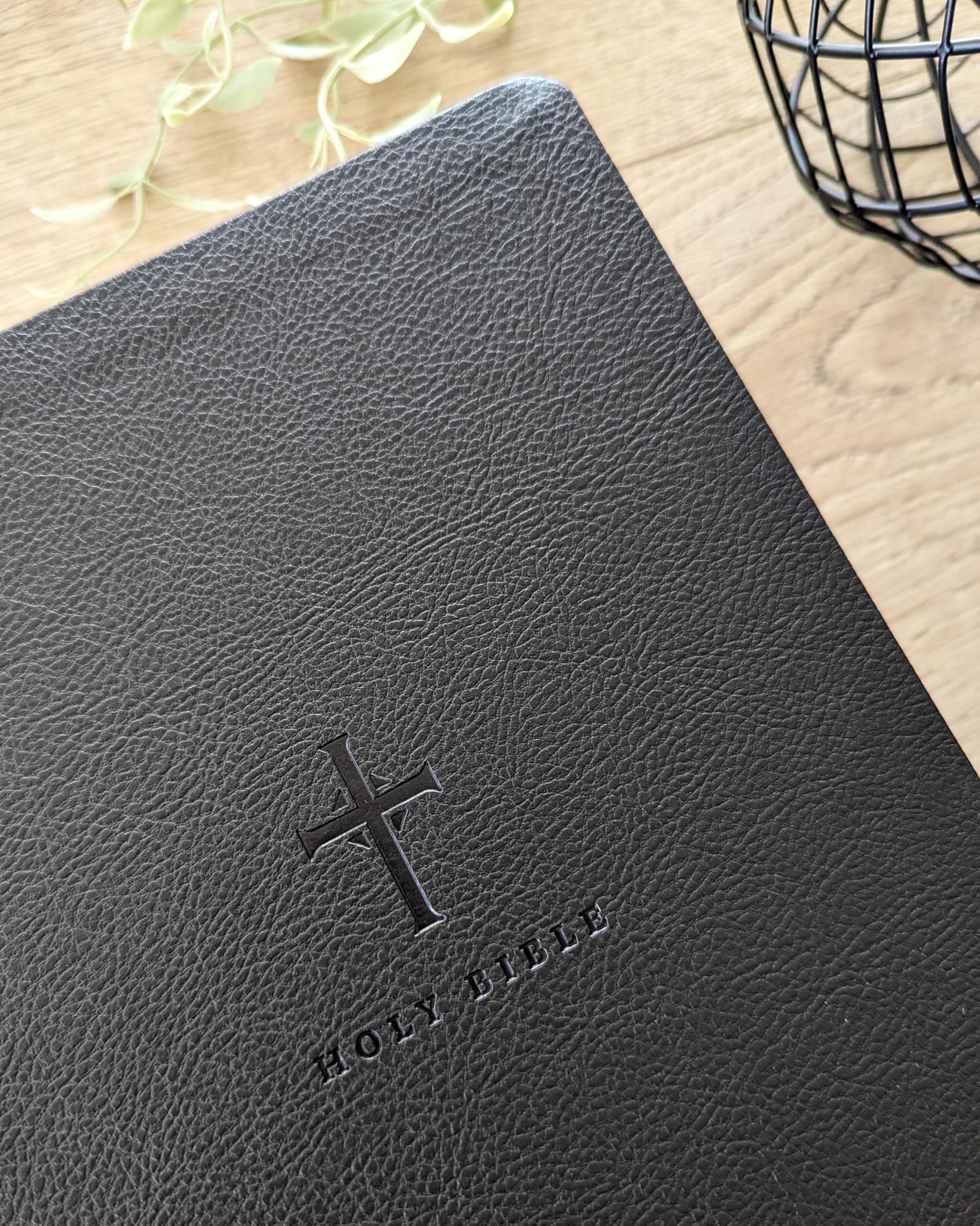 NLT Large Print Premium Value Thinline Bible, Filament Enabled (LeatherLike, Black Cross) NLT Large Print Premium Value Thinline Bible, Filament Enabled (LeatherLike, Black Cross) Imitation Leather