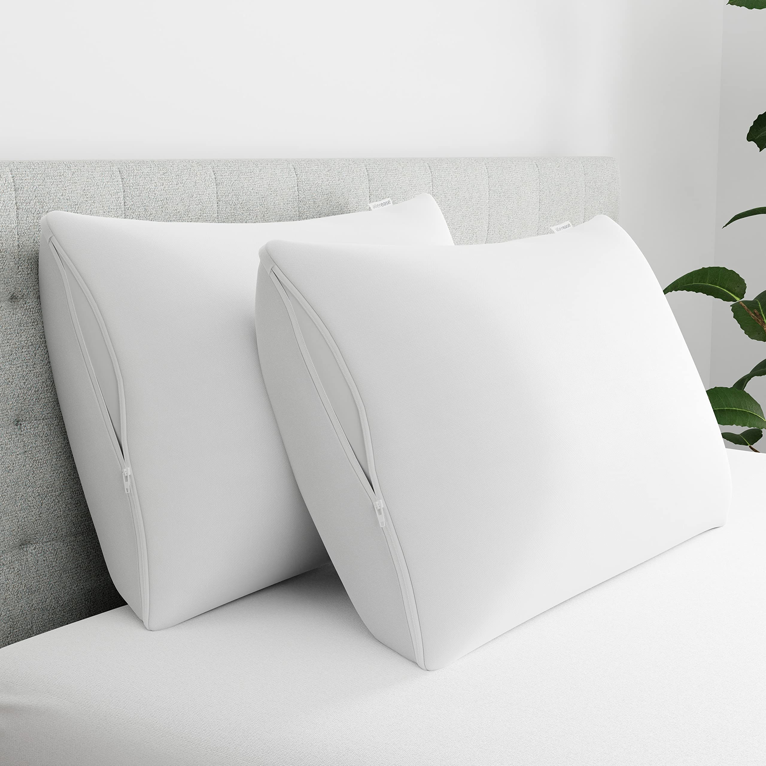 Photo 1 of *USED*
AllerEase Maximum Allergen Barrier and Bedbug Bite Proof Soft Comfortable Machine Washable Zippered Pillow Protector, King Size, 2 Pack White *See Clerk Notes*