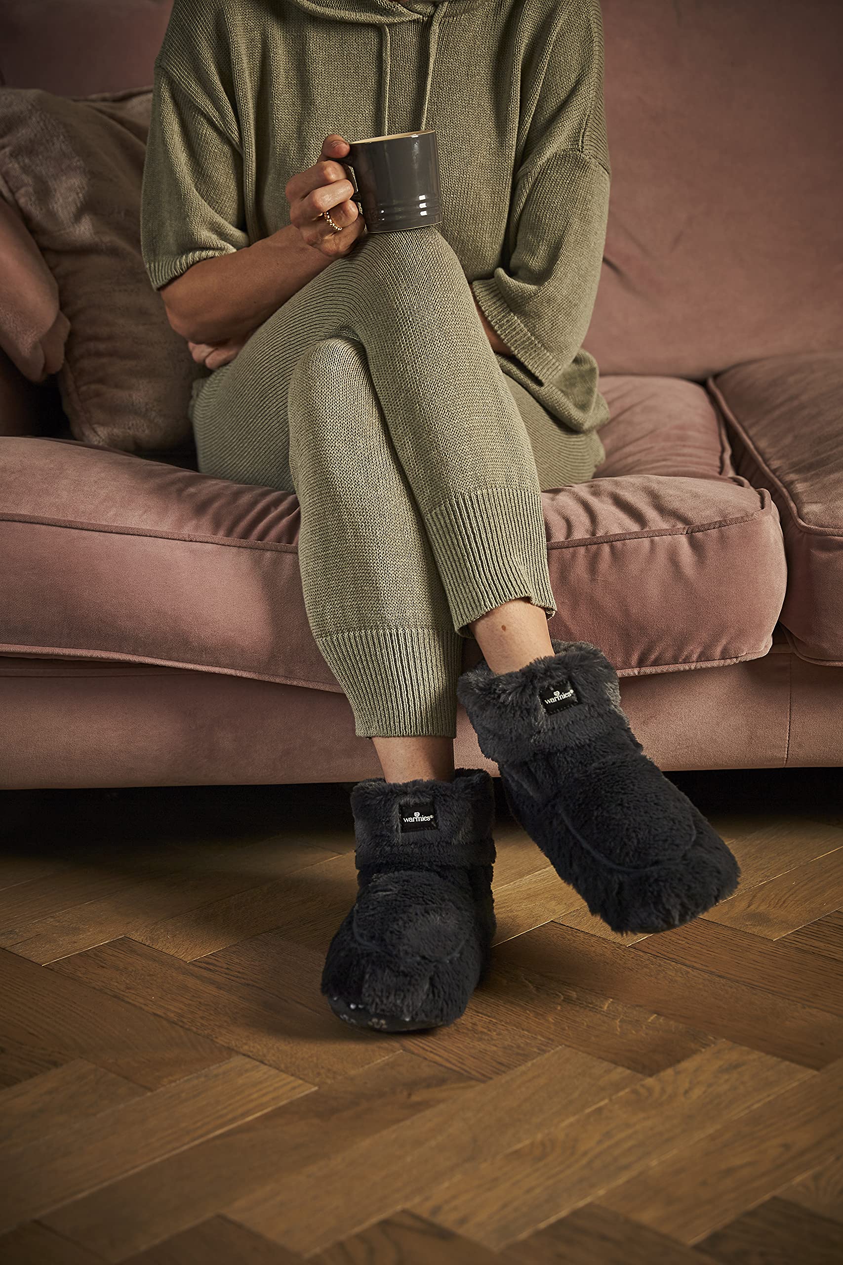 Warmies Fully Heatable Luxury Boots Scented with French Lavender, Charcoal 28 x 26 x 9 cm Charcoal Grey