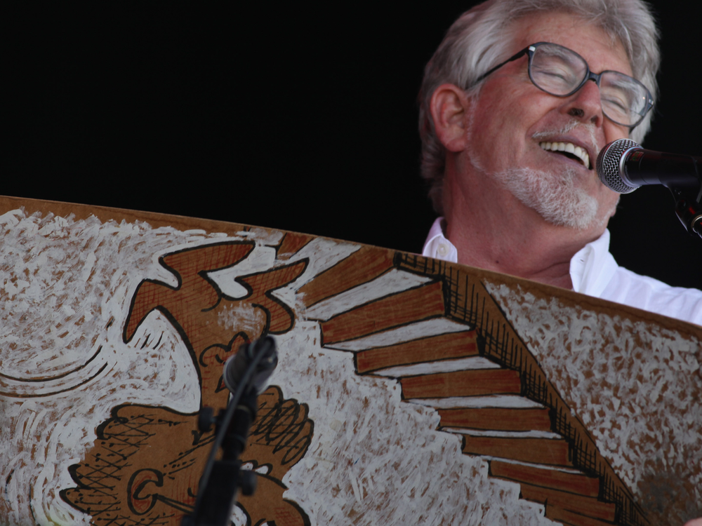 Rolf Harris on Amazon Music