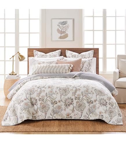 Amazon.com: Levtex Home - Ophelia Quilt Set - King Quilt and Amazon.com: Levtex Home - Ophelia Quilt Set - King Quilt and