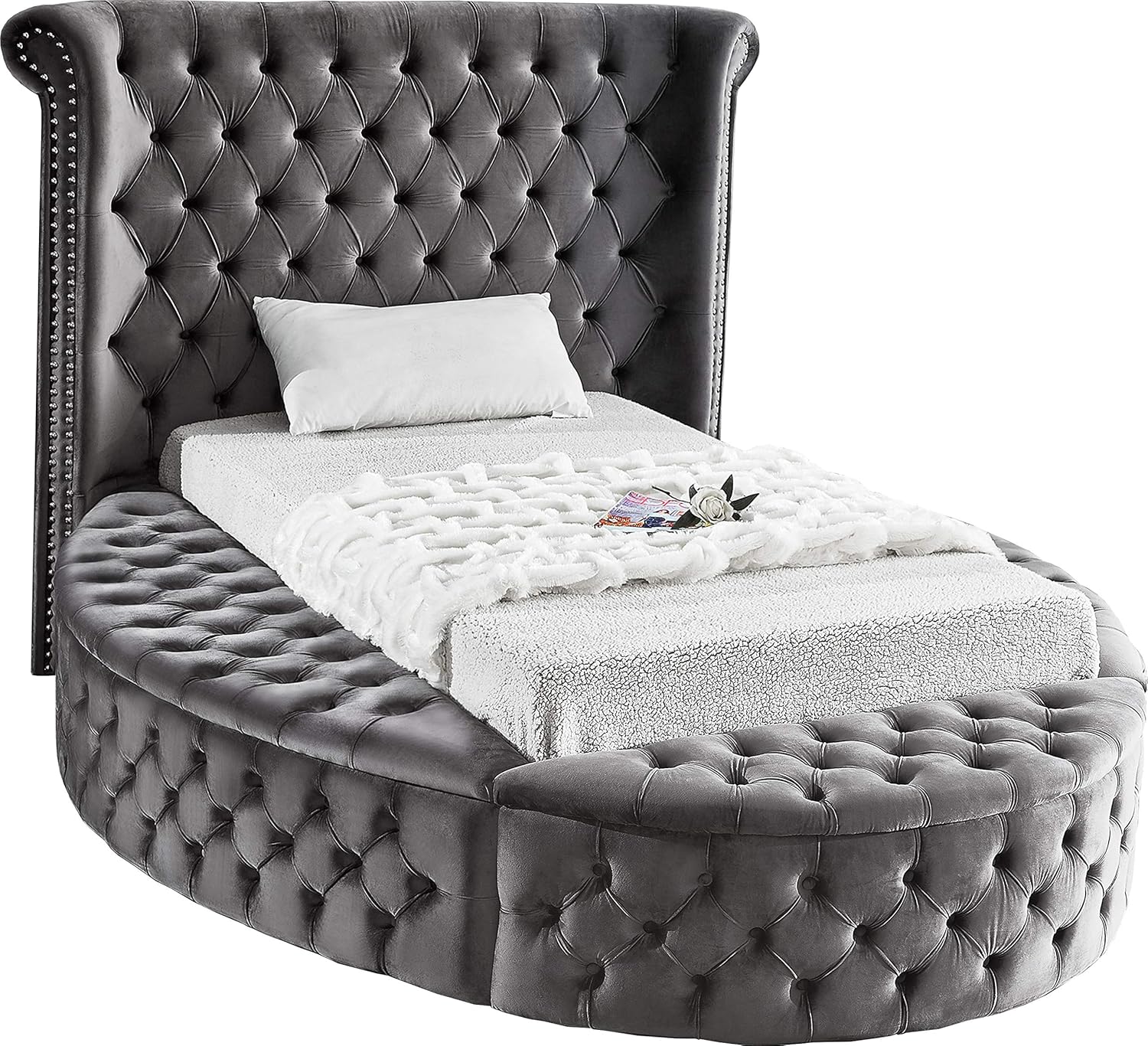Meridian Furniture Luxus Collection Modern Contemporary