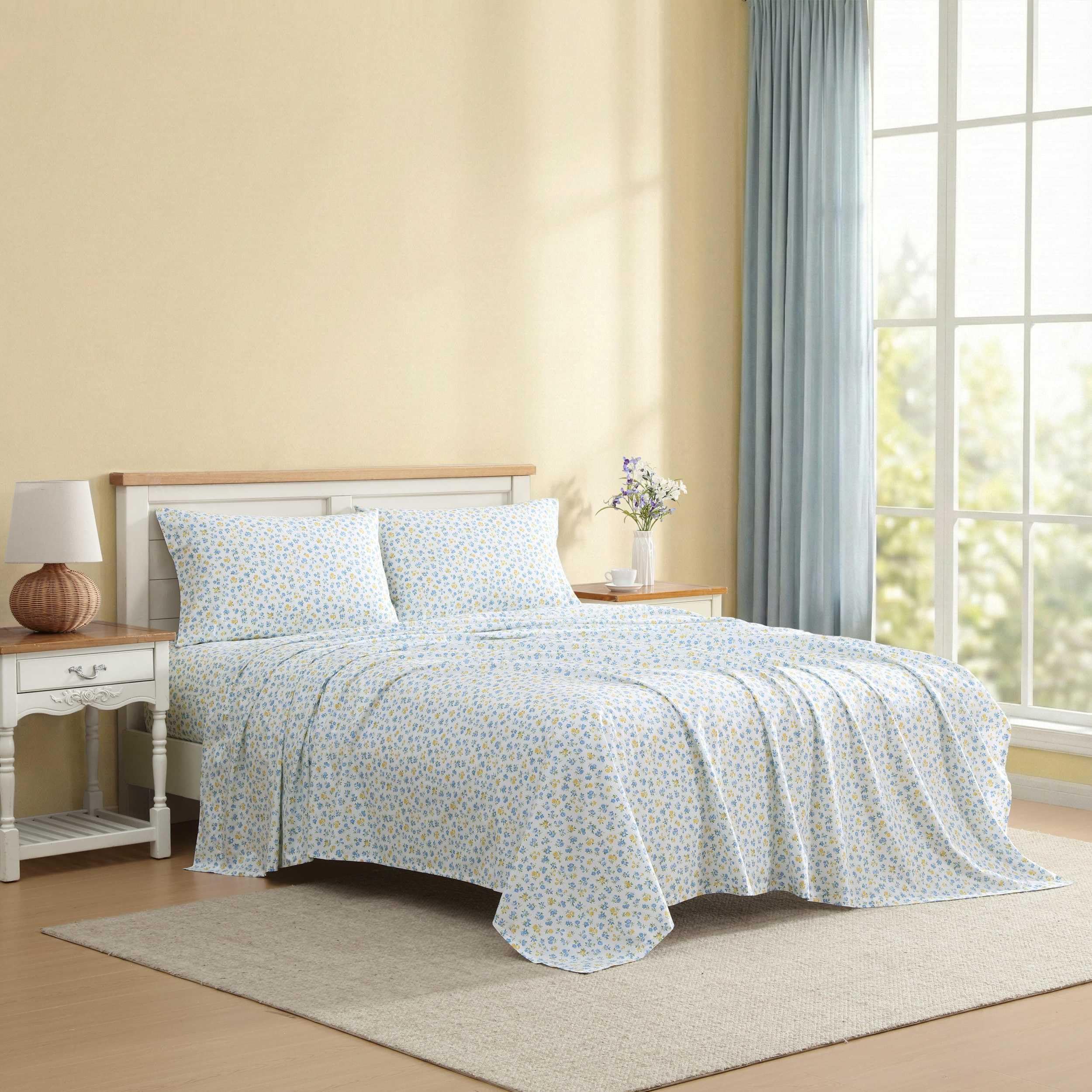 Laura Ashley - Queen Sheet Set, Crisp & Cool Cotton Percale Bedding for Year Round Comfort, Deep Pocket, Bed Sheets with Matching Pillowcases (Ditsy Doodle Blue) Image