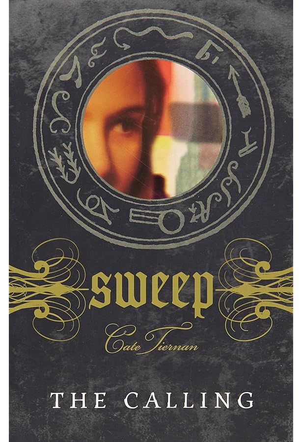 Amazon.com: Strife (Sweep, No. 9): 9780142410240: Tiernan, Cate: Books