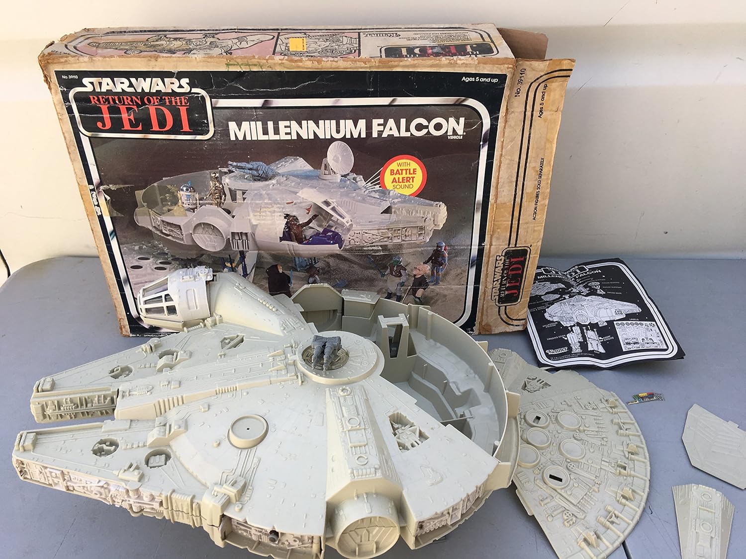 vintage kenner millennium falcon