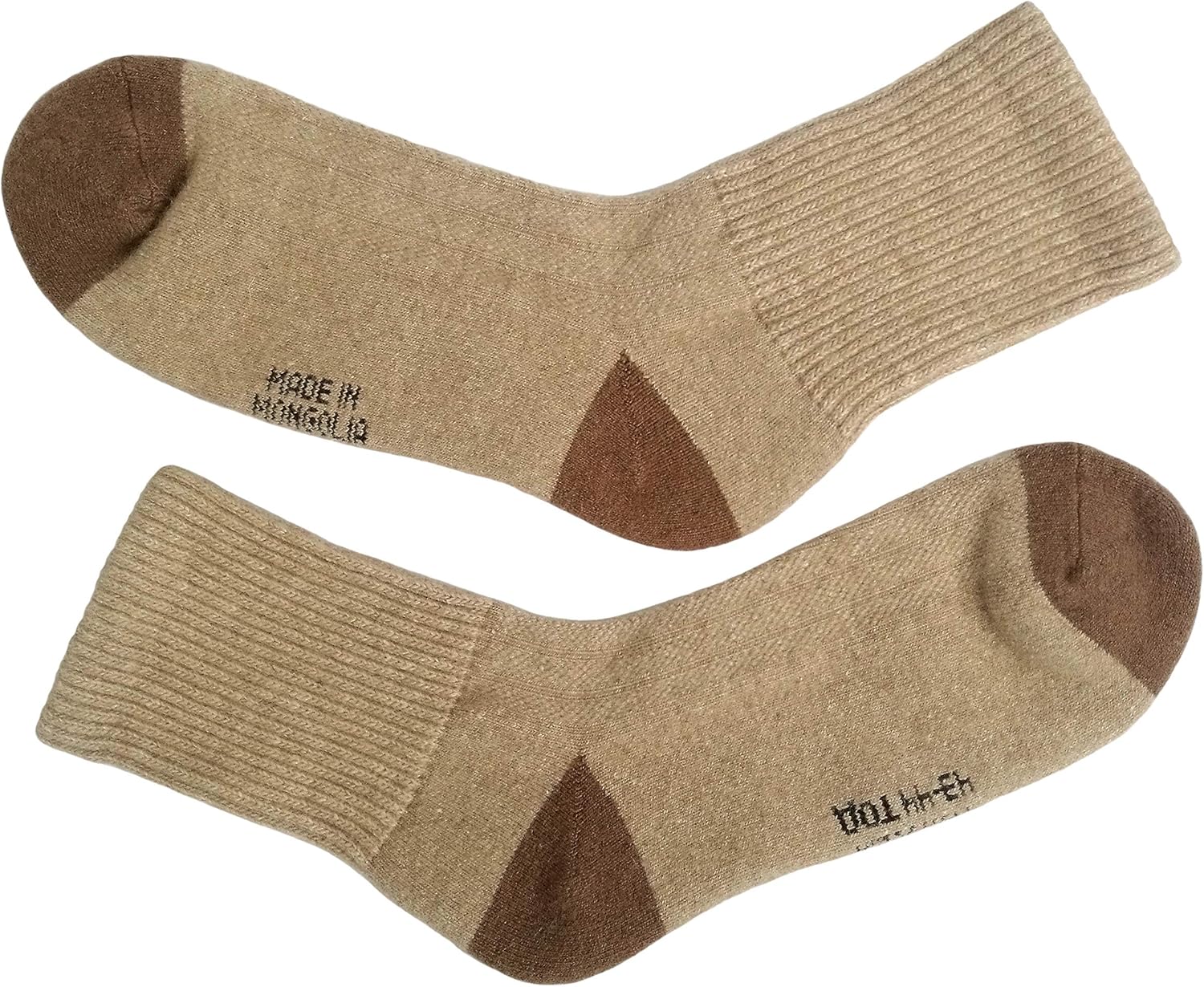 носки из верблюжьей шерсти. вещи из монгольской шерсти. шорты из шерсти верблюда. носки верблюжья шерсть монголия. одеяло gobi монголия.