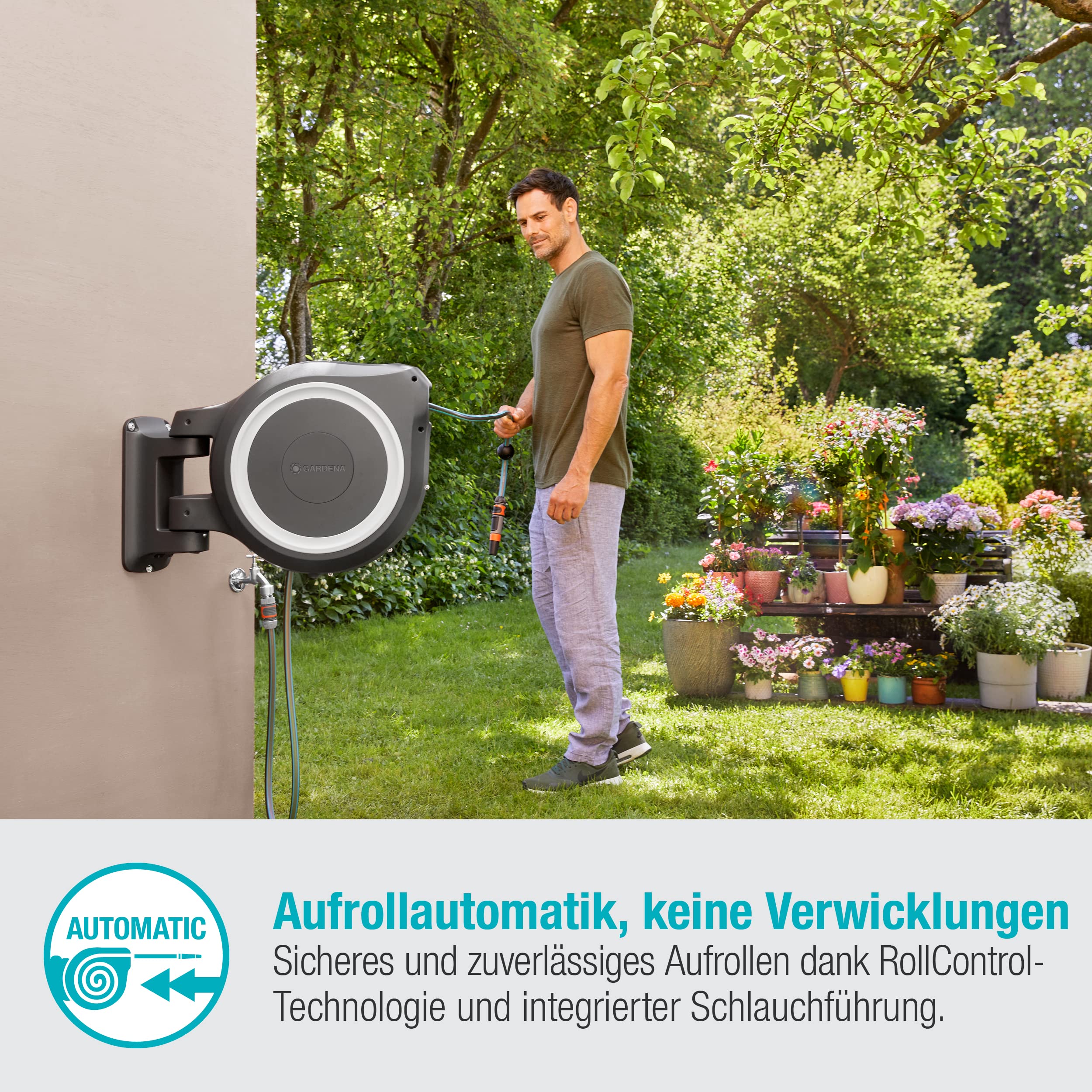 Gardena Wand-Schlauchbox RollUp L (weiß) 30 m exklusiv für Amazon: Schwenkbare Schlauchbox, integrierte Schlauchführung, inkl. 30 m Gardena Qualitätsschlauch, Reinigungsspritze und Brause (18627-38) 3