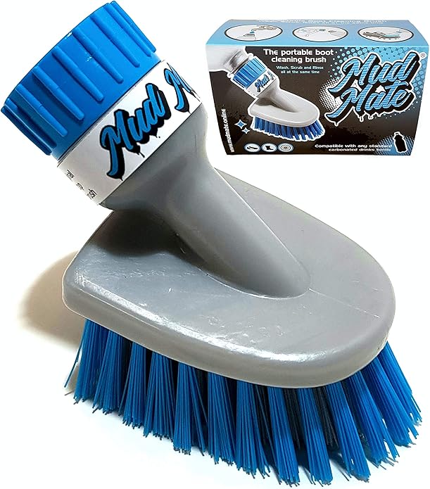 The Mud Mate boot cleaning Brush. Cleans mud from football boots golf shoes and all types of