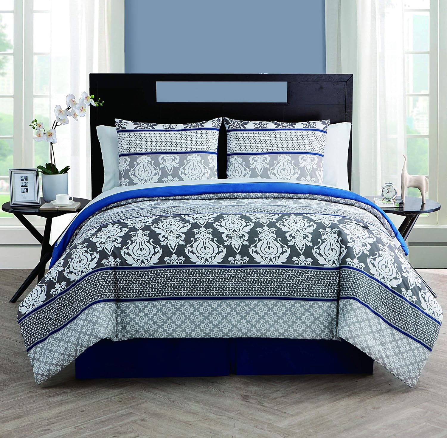 Amazon Com Vcny Home Beckham Ikat Medallion 8 Piece Bed In A Bag