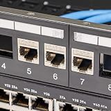 kwmobile 24x CAT-8 Shielded Keystone Jacks RJ45 Ethernet Module 40Gbit Metal view 7