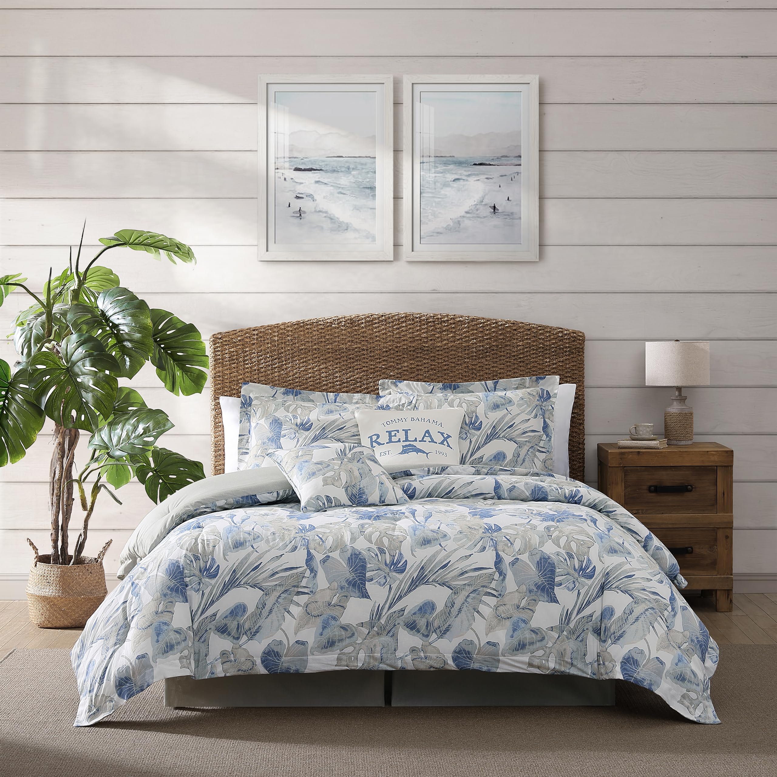 Tommy Bahama – Queen Comforter Set, Reversible Cotton Bedding with Matching Shams & Bonus Throw Pillows, All Season Home Decor (Raw Coast Blue, Queen 5pc)