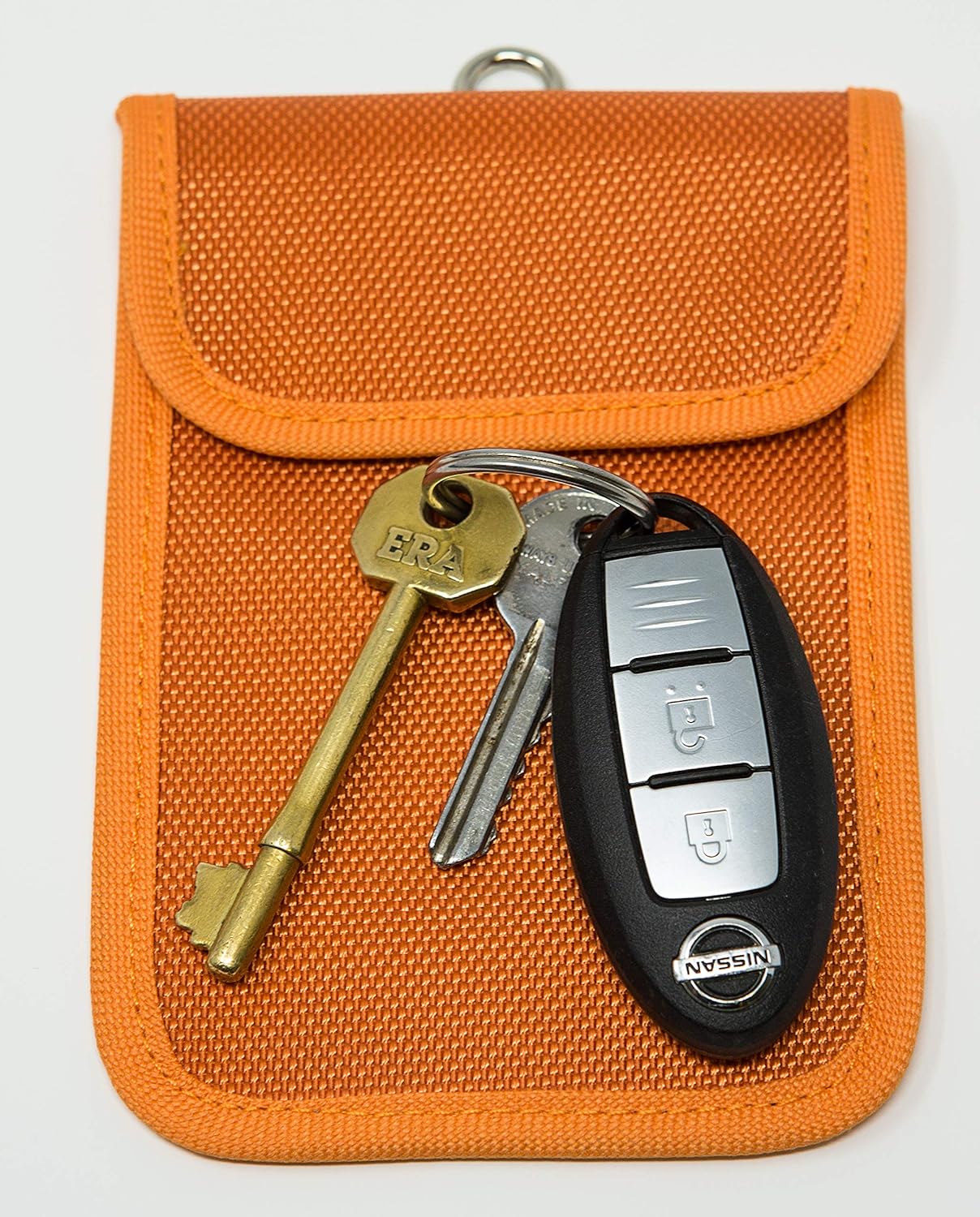 Car Key signal blocker pouch, KeySafe, RFID key pouch, Keyless signal blocking key wallet