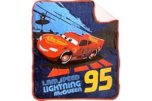 Jay Franco Disney Pixar Cars Lightning McQueen Sherpa Throw Blanket - Measures 50 x 60 inches, Kids Bedding - Fade Resistant Super Soft