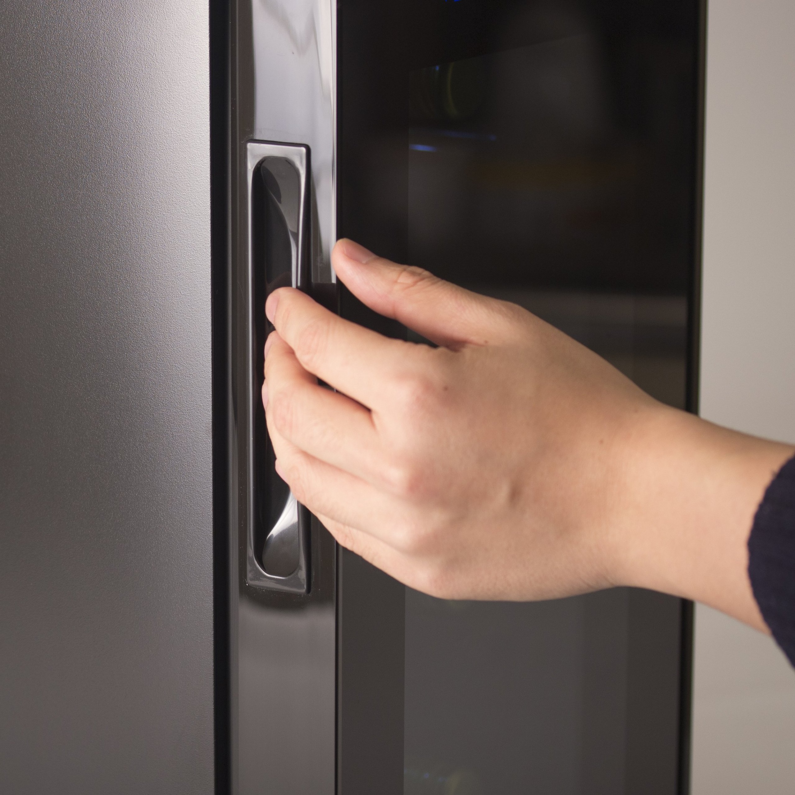 Westinghouse, Wine Cellar, Thermal Electric Champagne, Red and White