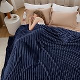 Bedsure Fluffy Fleece Blanket Navy 220x240 cm Double Size Soft Warm Throw view 4