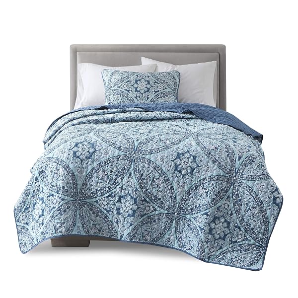 COMFORT SPACES REVERSIBLE QUILT SET-VERMICELLI STITCHING DESIGN ALL SEASON, LIGHTWEIGHT, COVERLET BEDSPREAD BEDDING, MATCHING SHAMS, TWIN/TWIN XL (66 IN X 90 IN), GLORIA DAMASK AQUA 2 PIECE