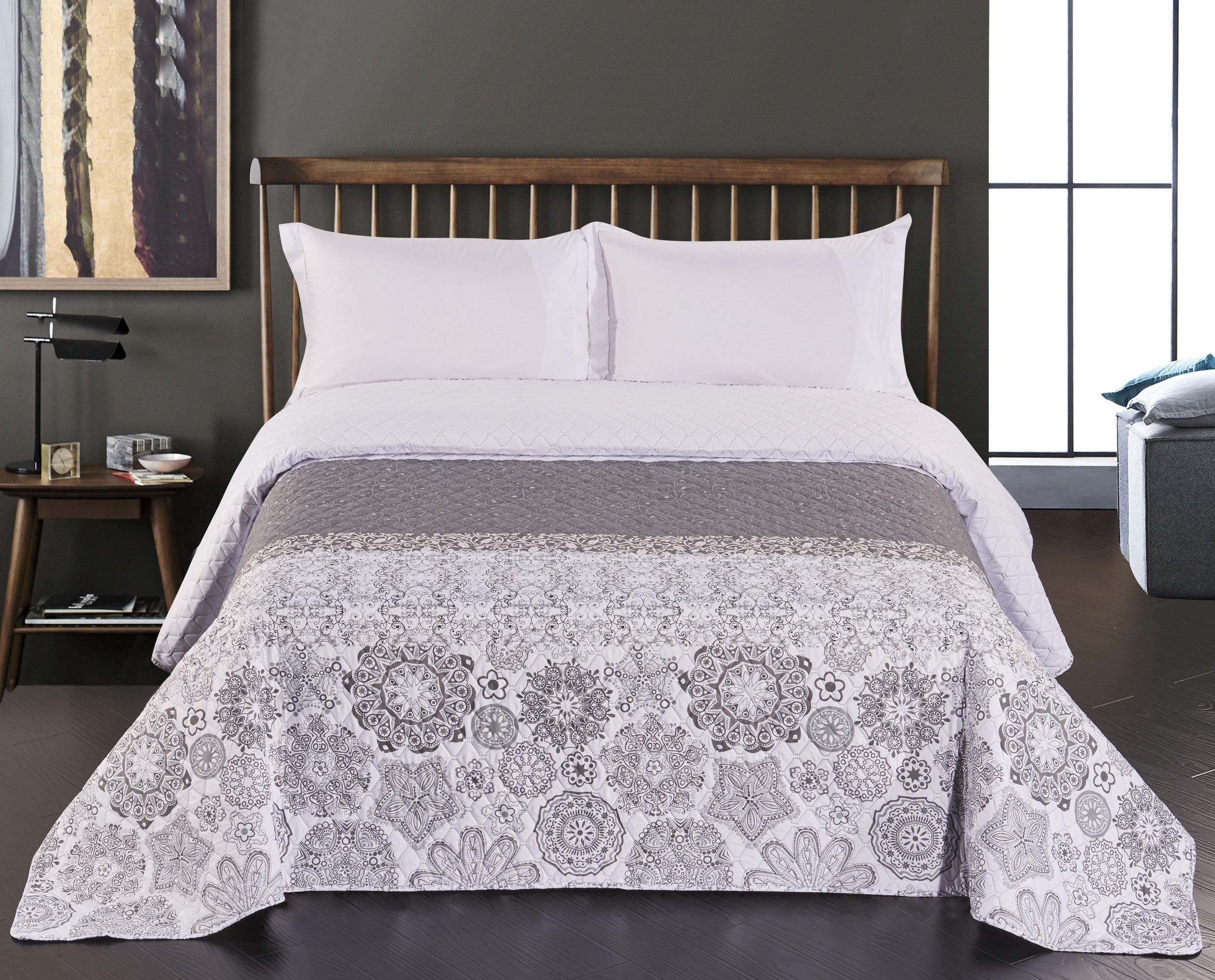 DecoKing 77191 Double-sided Bedspread, Polyester, White Gray, 220 x 240 cm