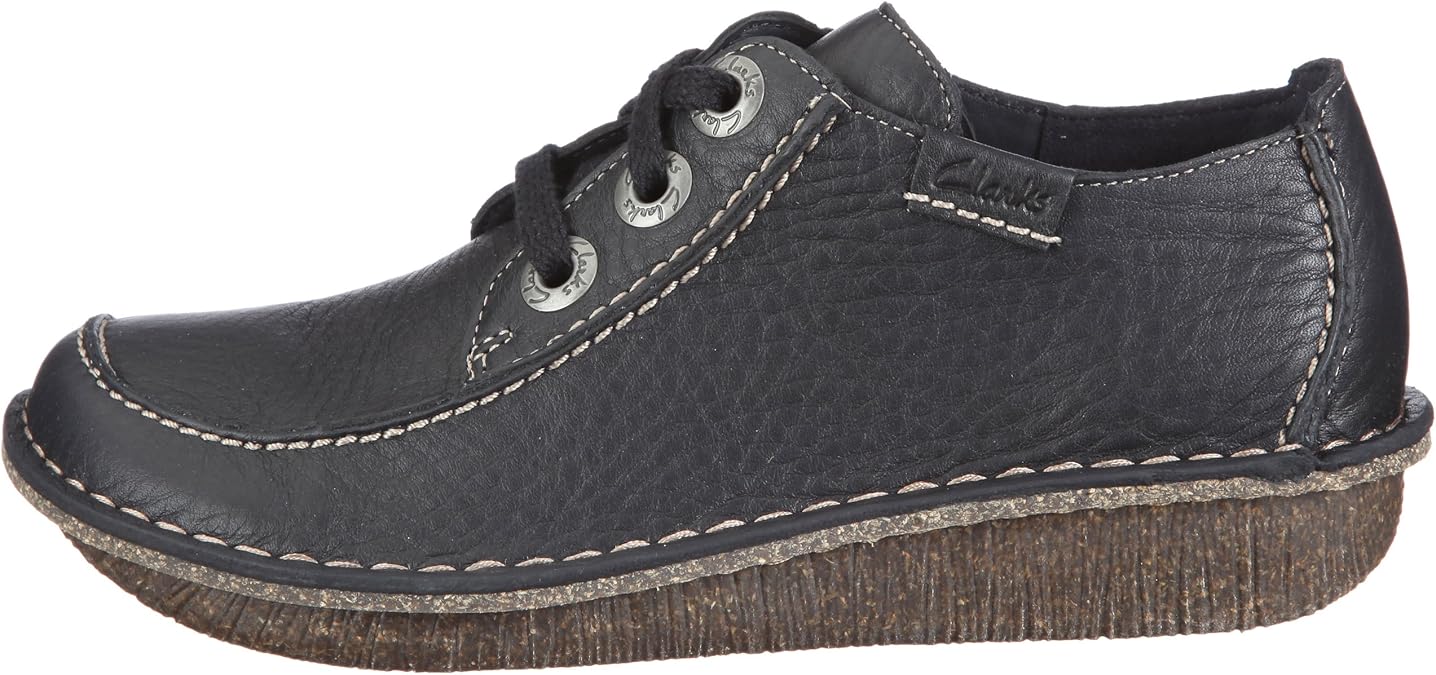 clarks funny dream navy nubuck