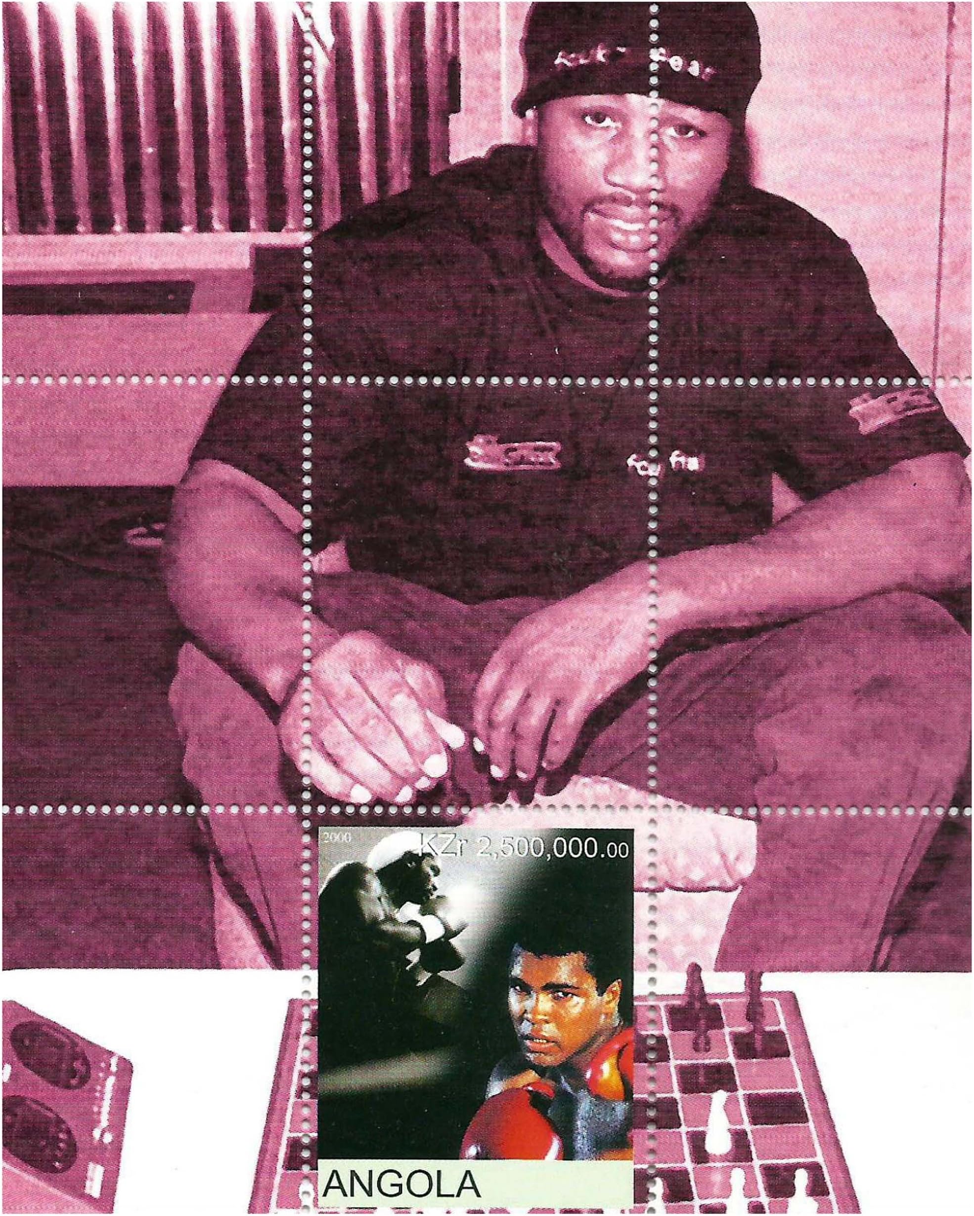 Boxing legends Cassius Clay (Mohammed Ali) & Lennox Lewis MNH perforated miniature stamp sheet for collectors / Angola / 2000