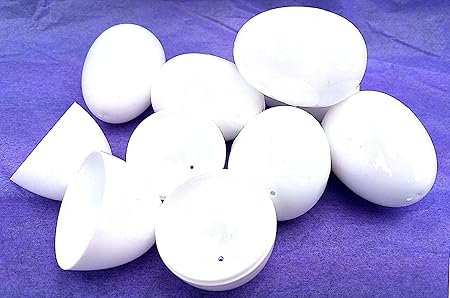 Amazon ホワイトプラスチック 2 25インチ イースターエッグ 50個の卵パック おもちゃ おもちゃ