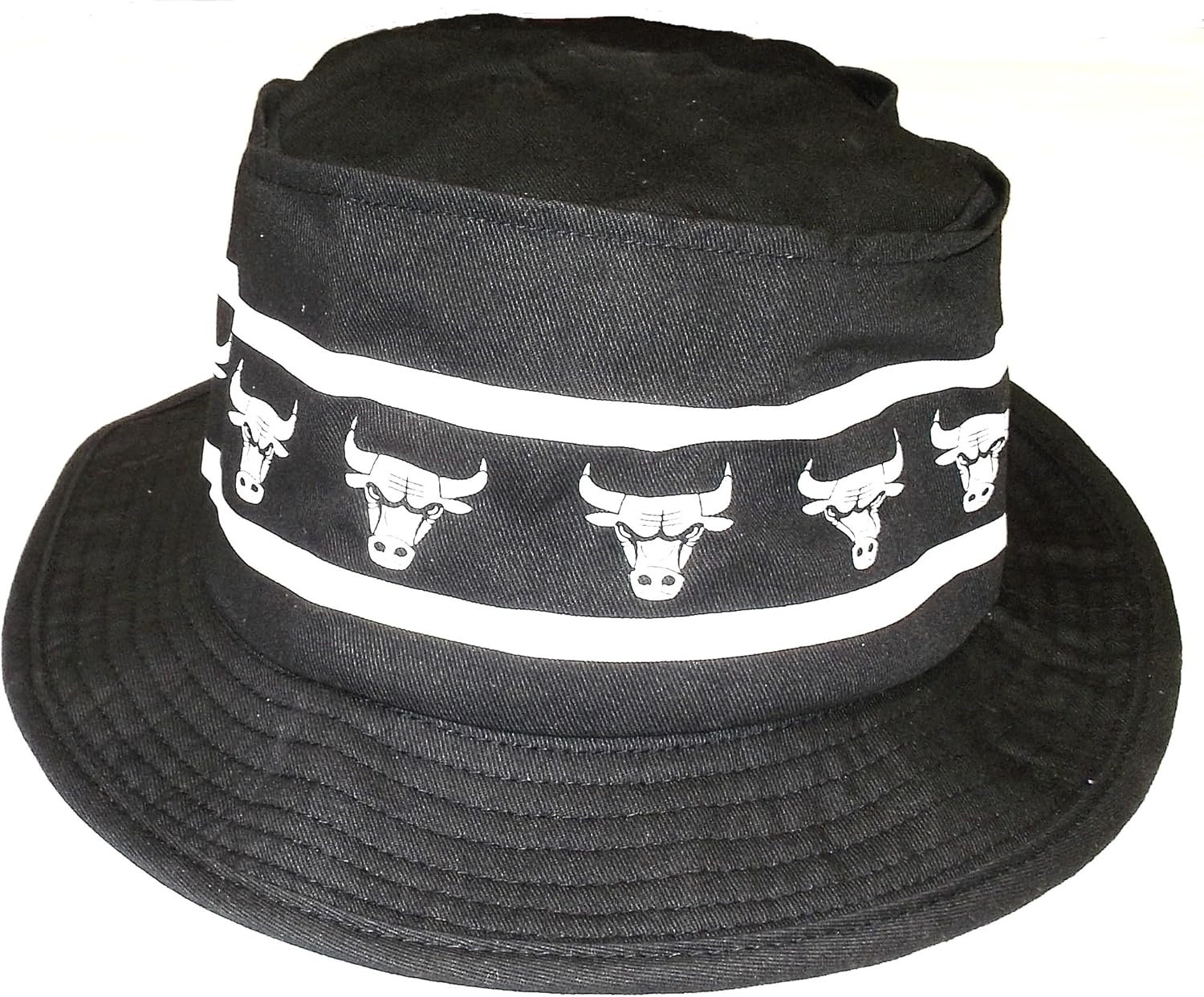 bulls bucket hat