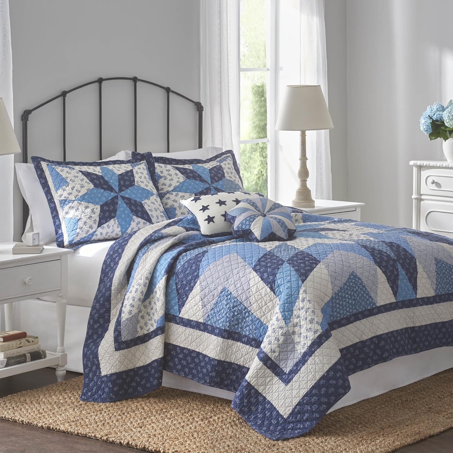 Nostalgia Home Nathan Quilt Set, King, Blue/White