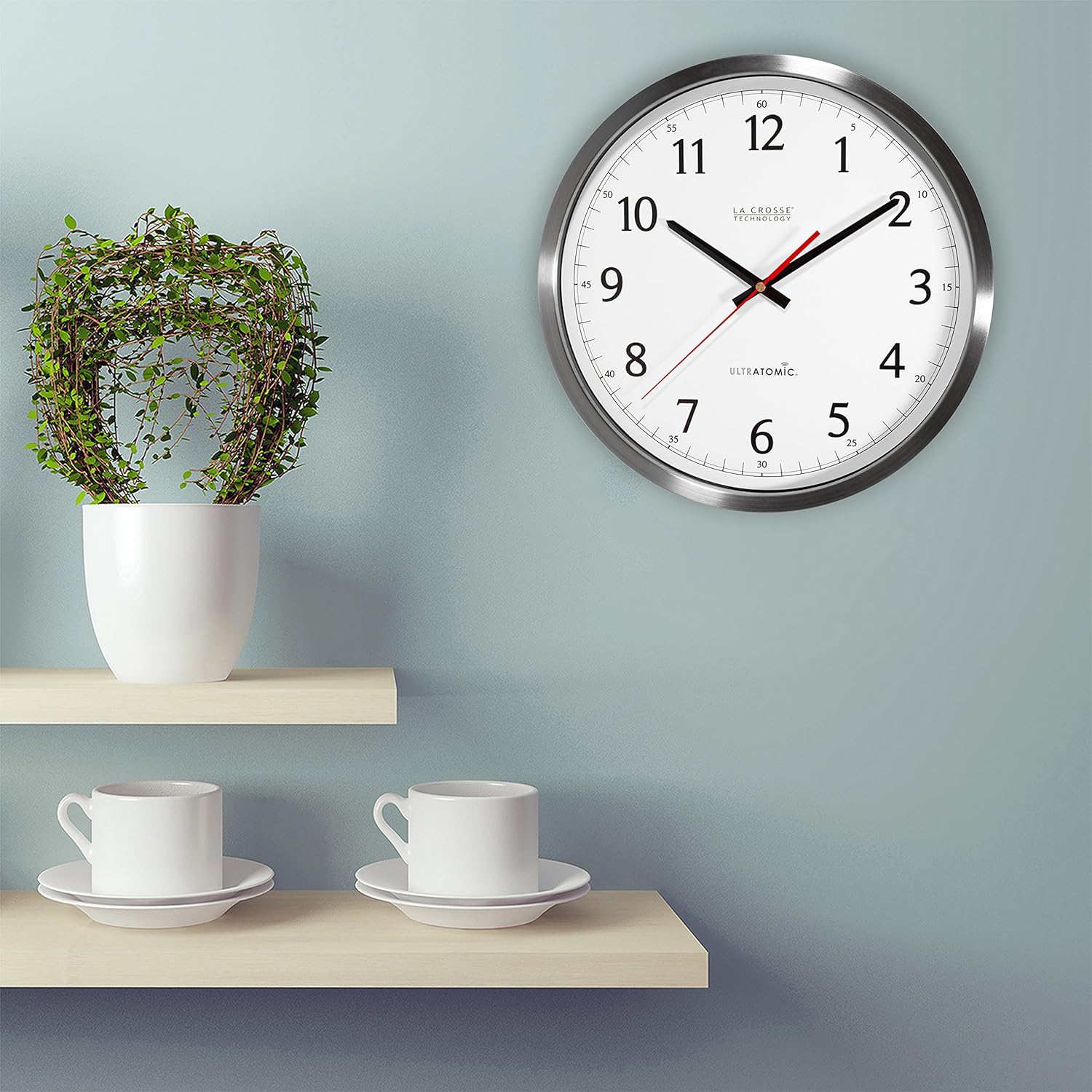 La Crosse Technology 404-1235UA-SS 14 Inch UltrAtomic Analog Stainless Steel Wall Clock: Home & Kitchen