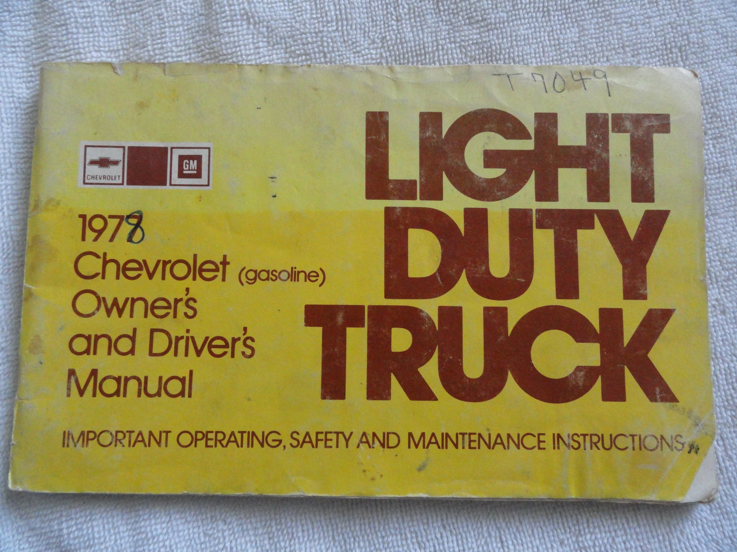 1977 Chevrolet Light Duty Truck Owners Manual Paperback – Unabridged, 2014