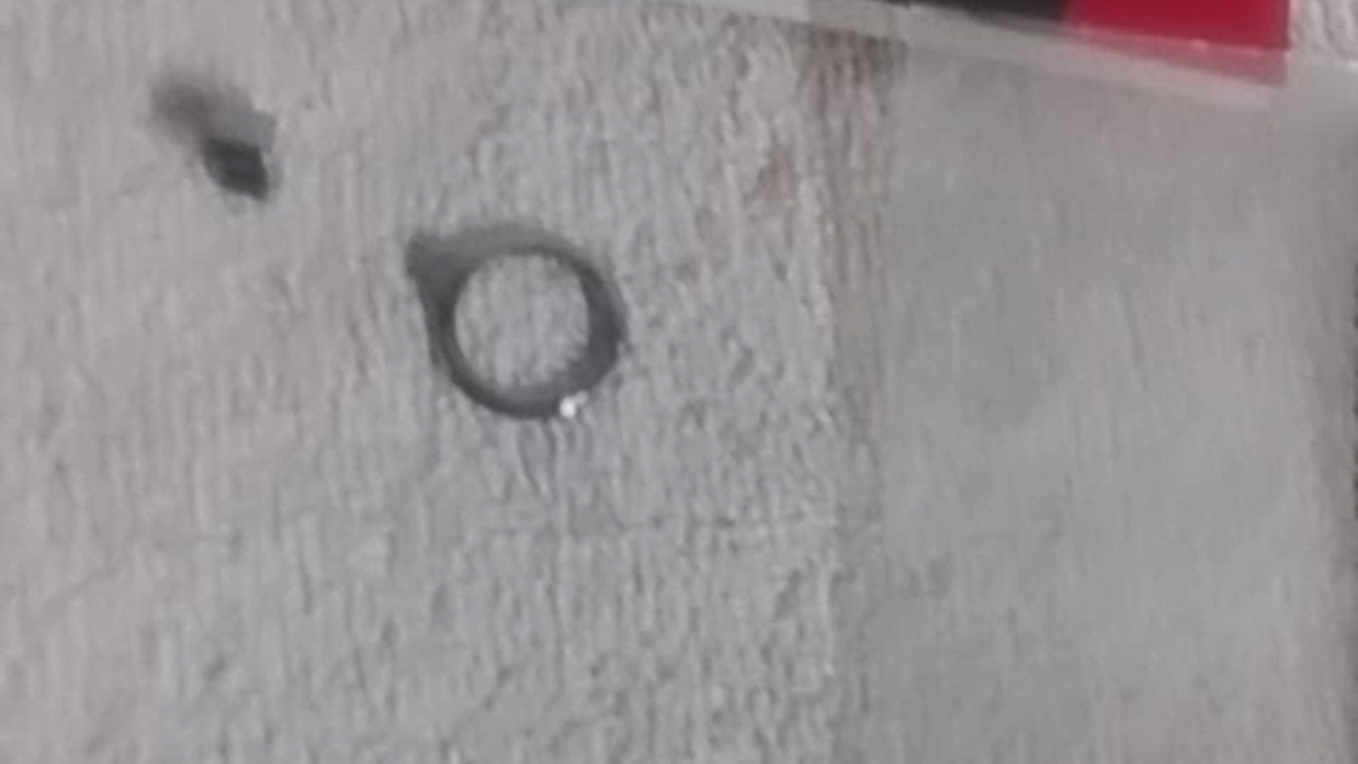 Watch Fender 0078972049 STEALTH STRING RETAINER BASS on Amazon Live